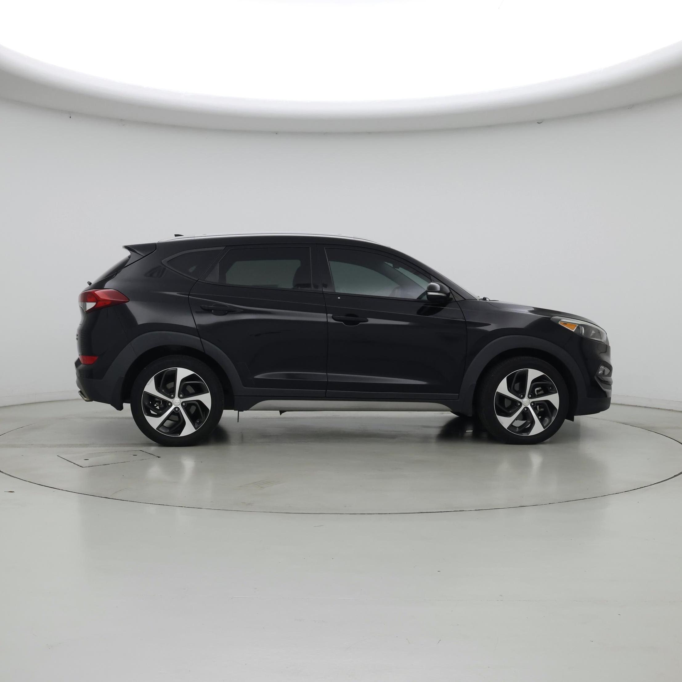 Thumbnail: 2018 Hyundai Tucson - 7