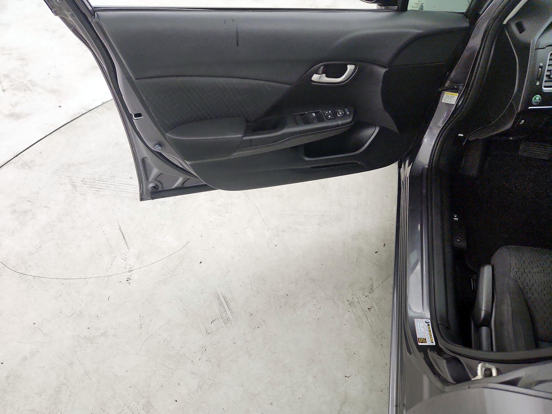 Thumbnail: 2015 Honda Civic - 12