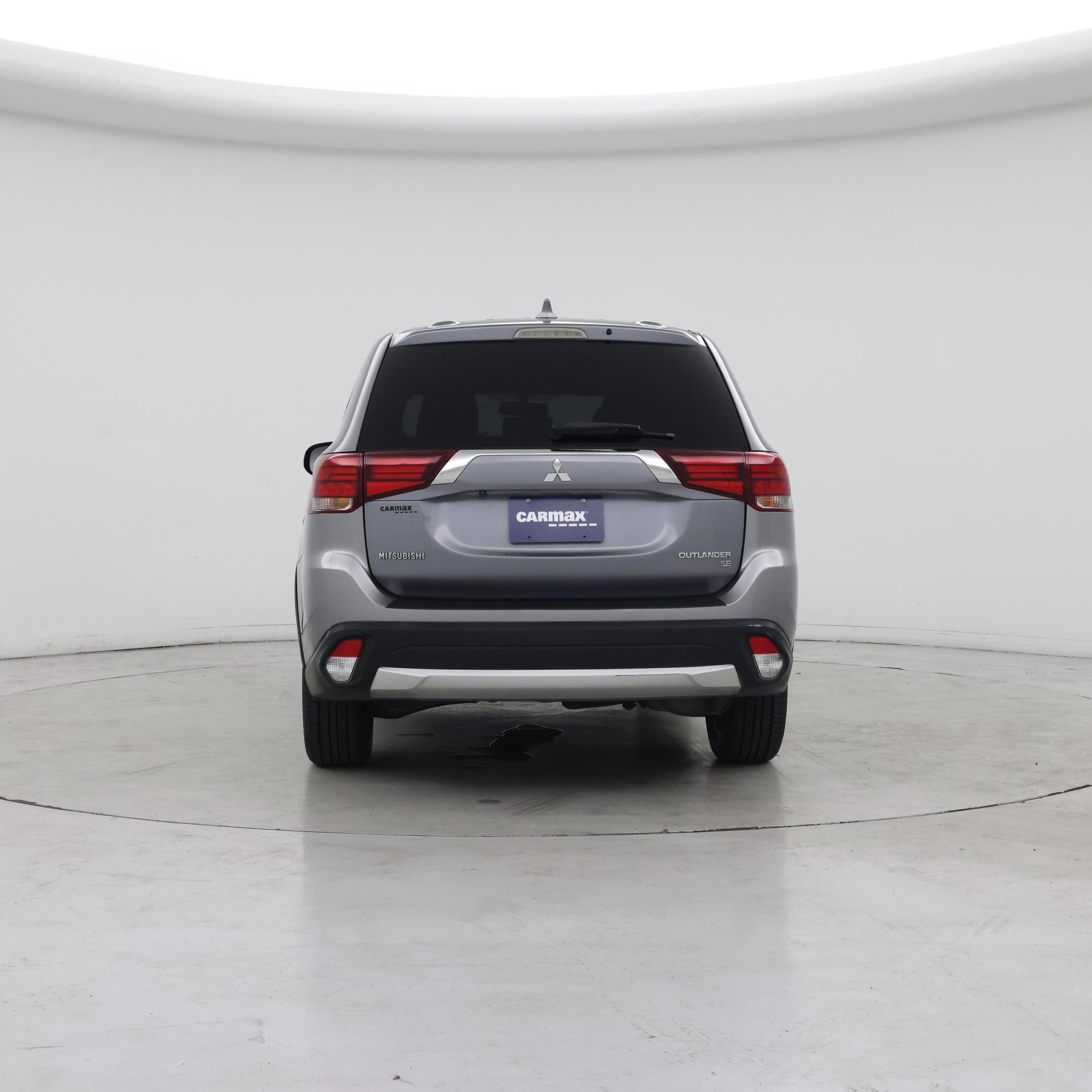 Thumbnail: 2018 Mitsubishi Outlander - 6