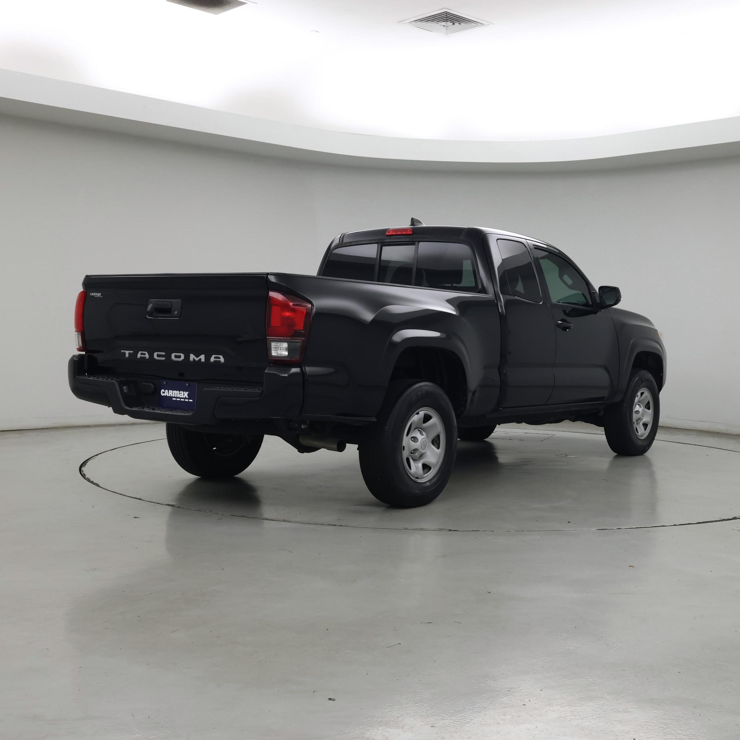 Thumbnail: 2022 Toyota Tacoma - 8