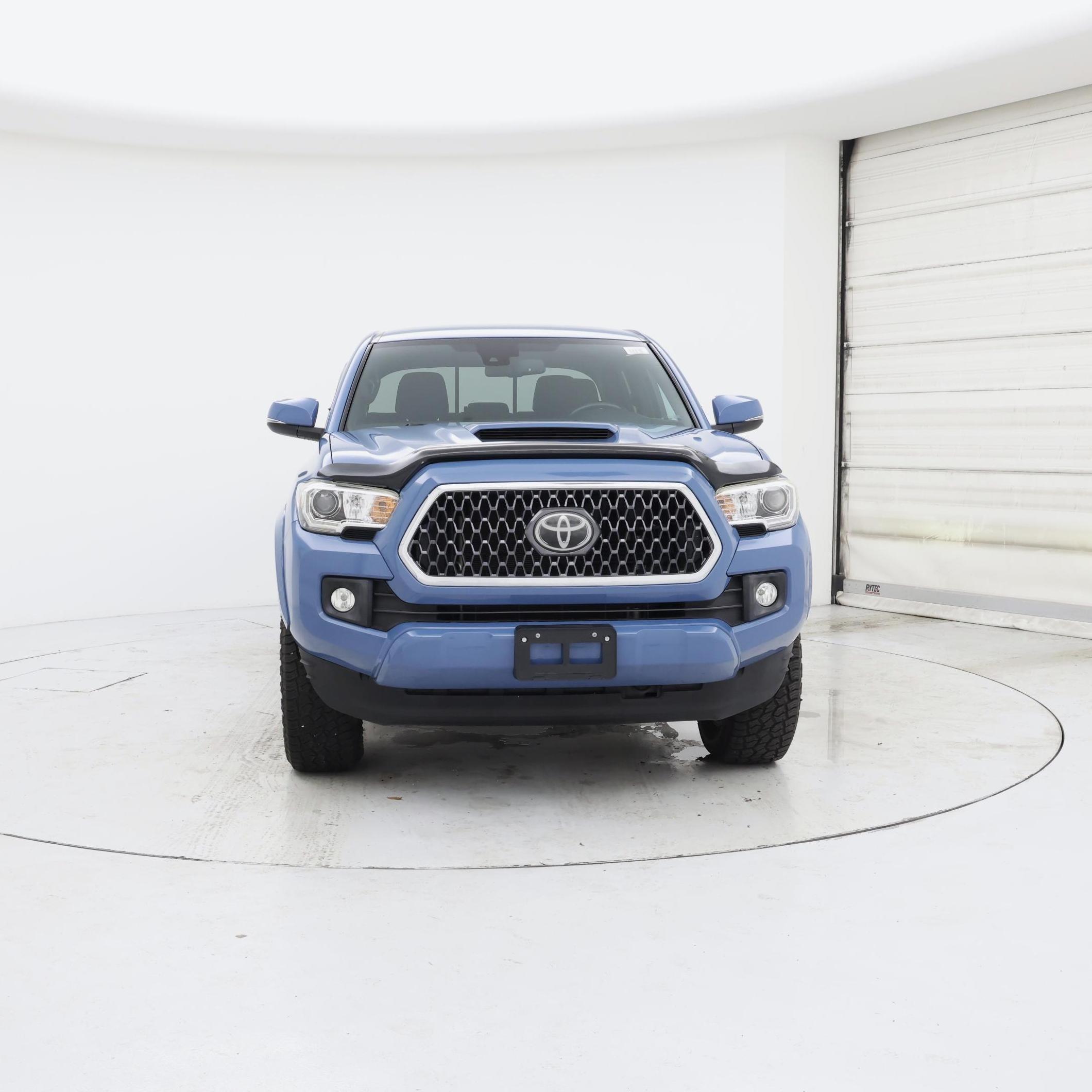 Thumbnail: 2019 Toyota Tacoma - 5