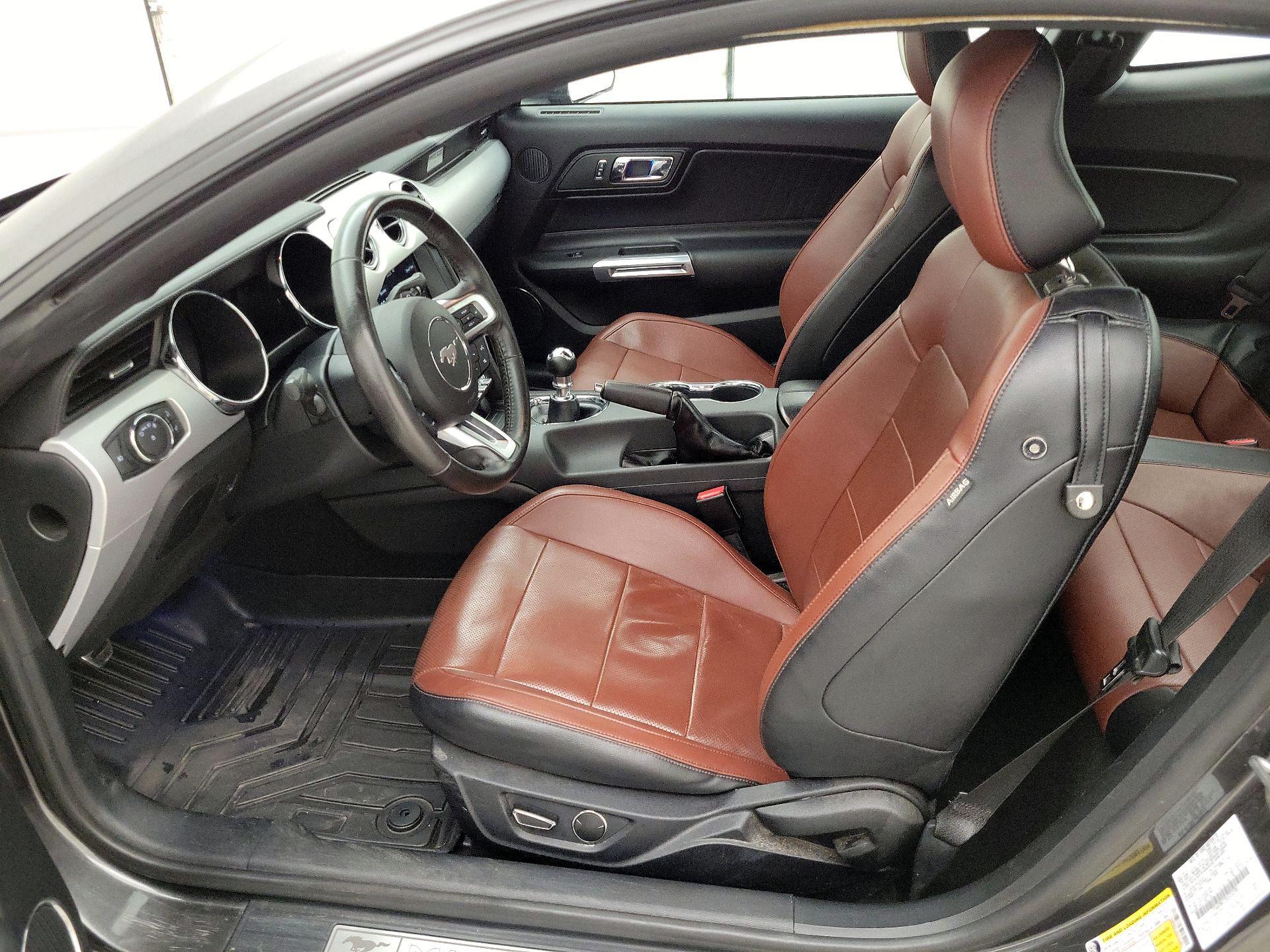 Thumbnail: 2016 Ford Mustang - 11