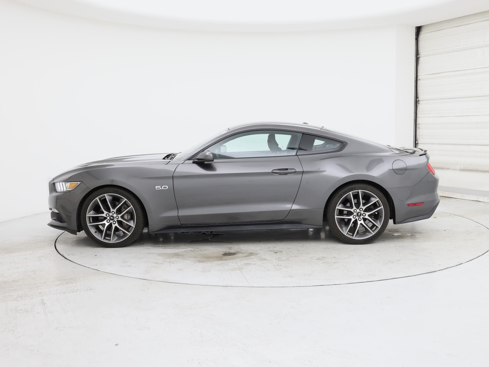 2016 Ford Mustang GT Premium - Photo 4