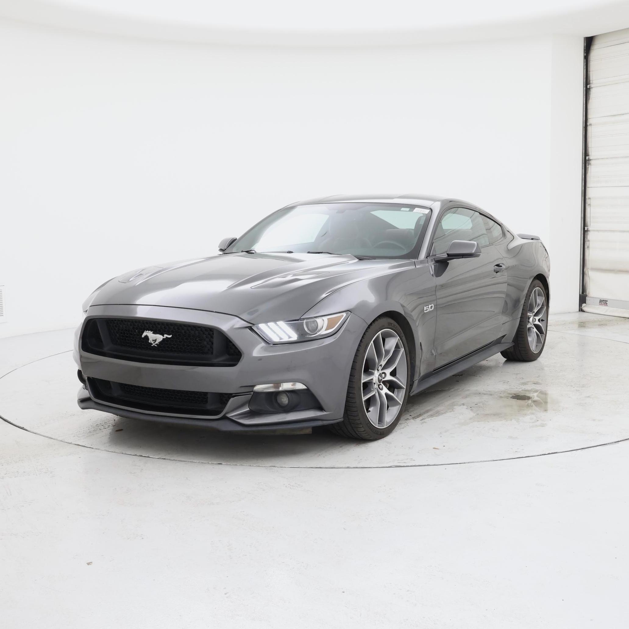 Thumbnail: 2016 Ford Mustang - 4