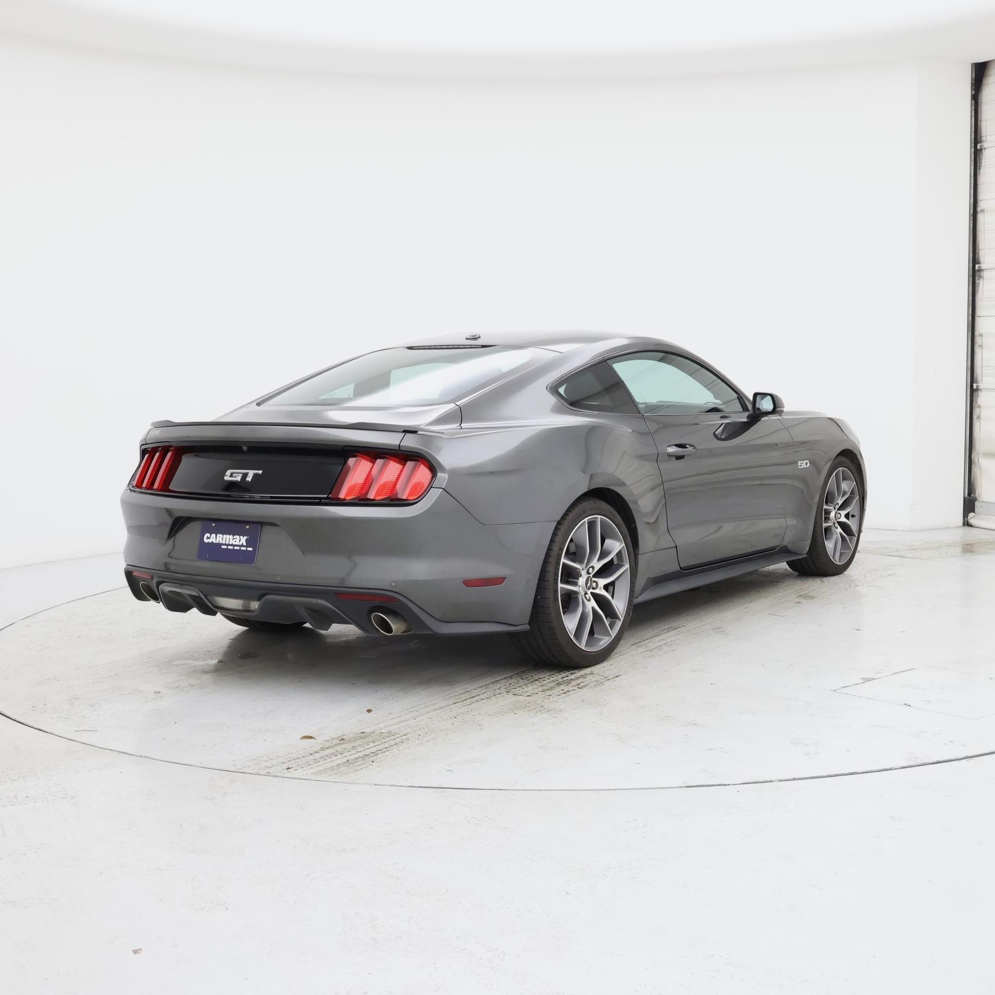 Thumbnail: 2016 Ford Mustang - 8
