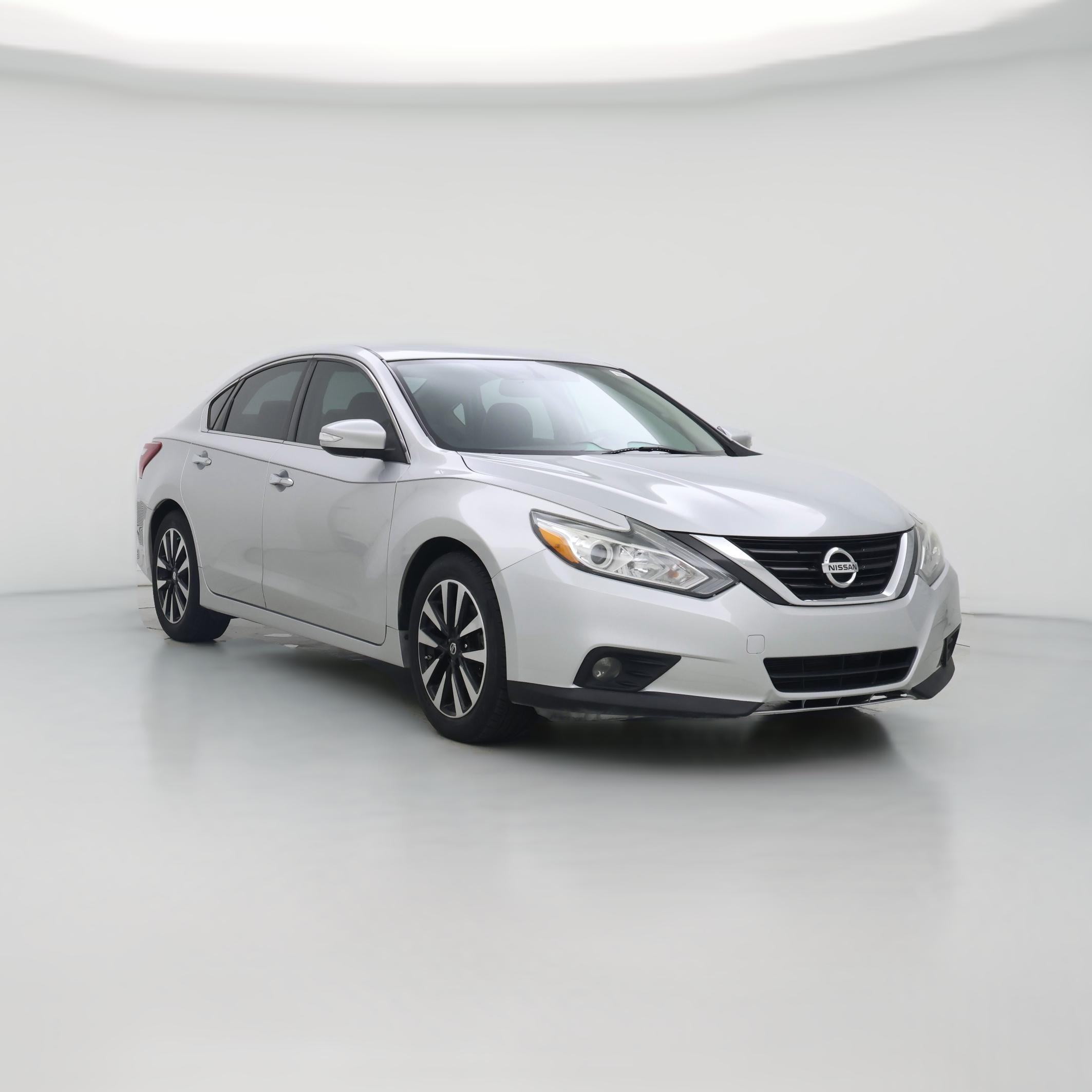 Thumbnail: 2018 Nissan Altima - 1