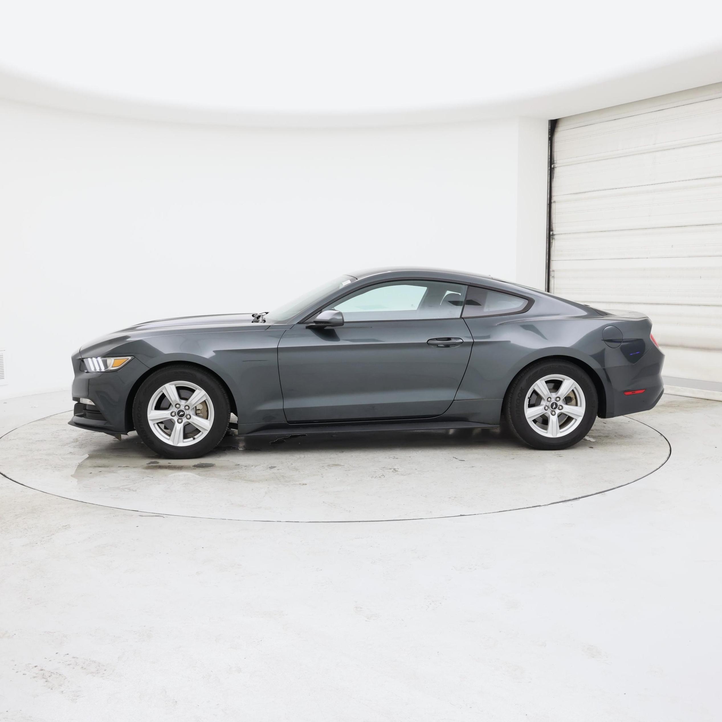 Thumbnail: 2016 Ford Mustang - 3