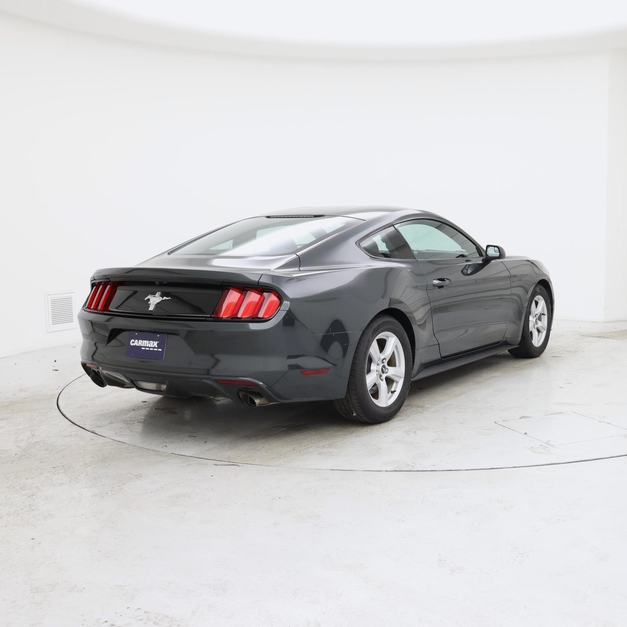 Thumbnail: 2016 Ford Mustang - 8