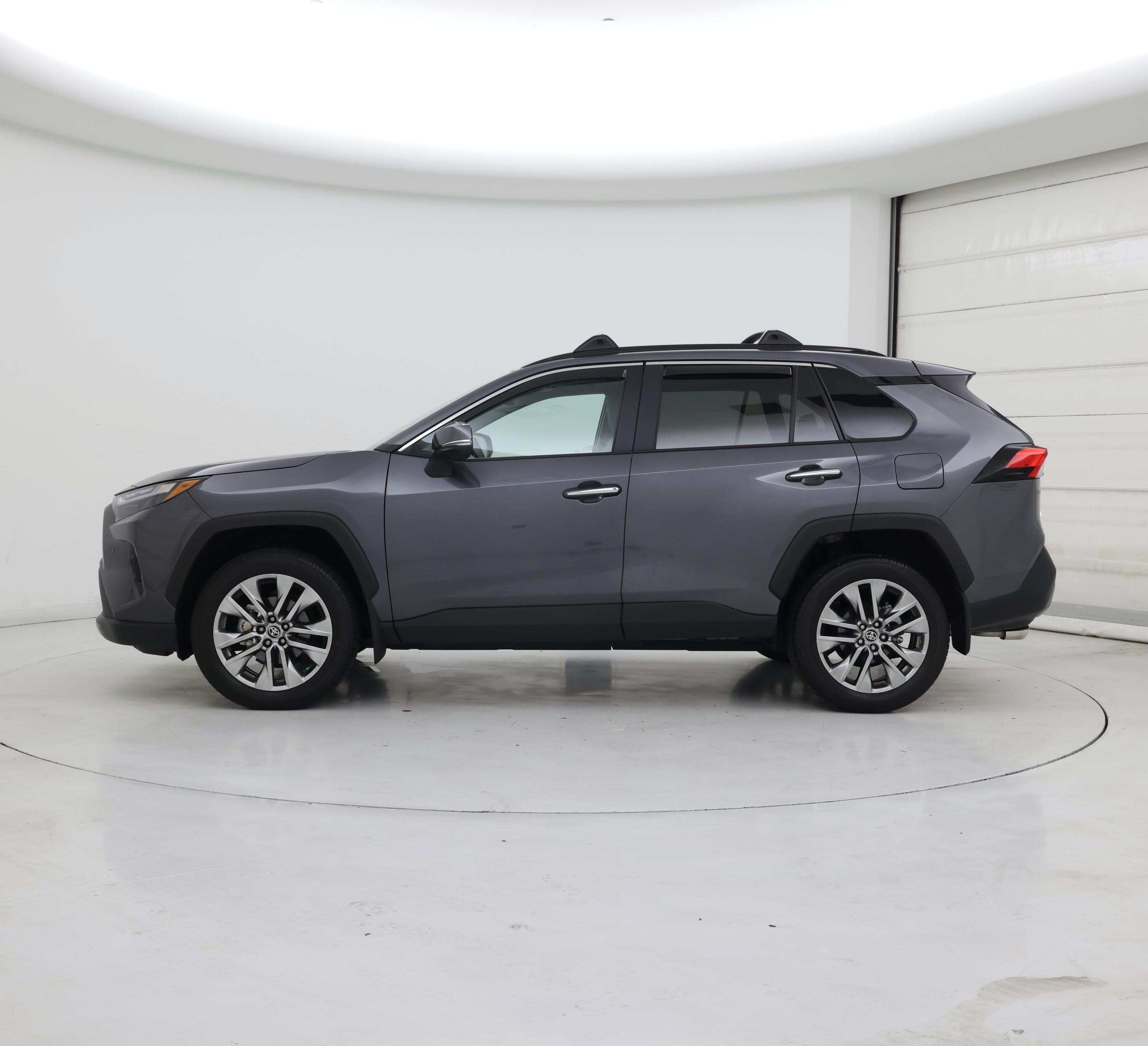 Thumbnail: 2025 Toyota RAV4 - 3