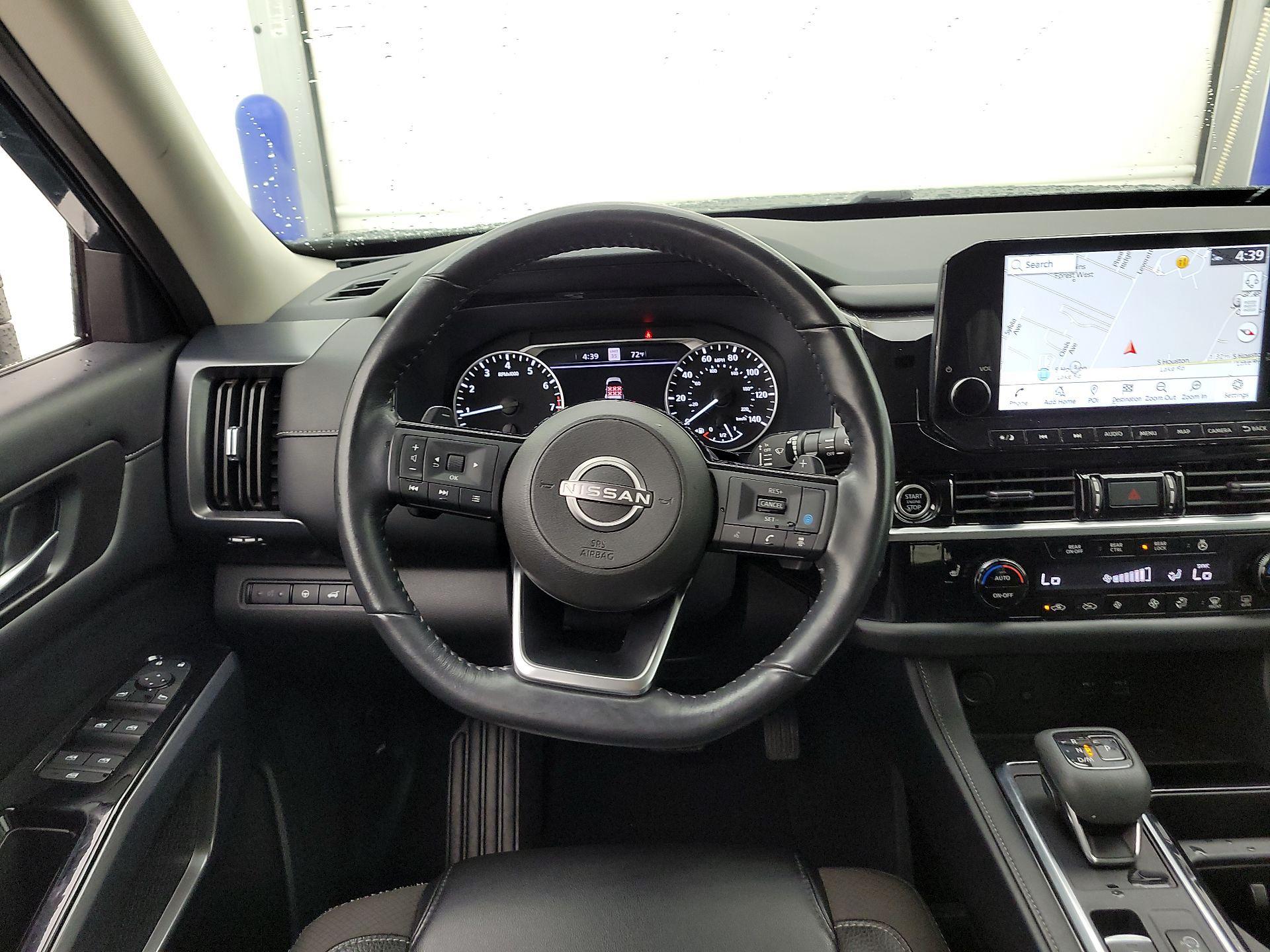 Thumbnail: 2023 Nissan Pathfinder - 10