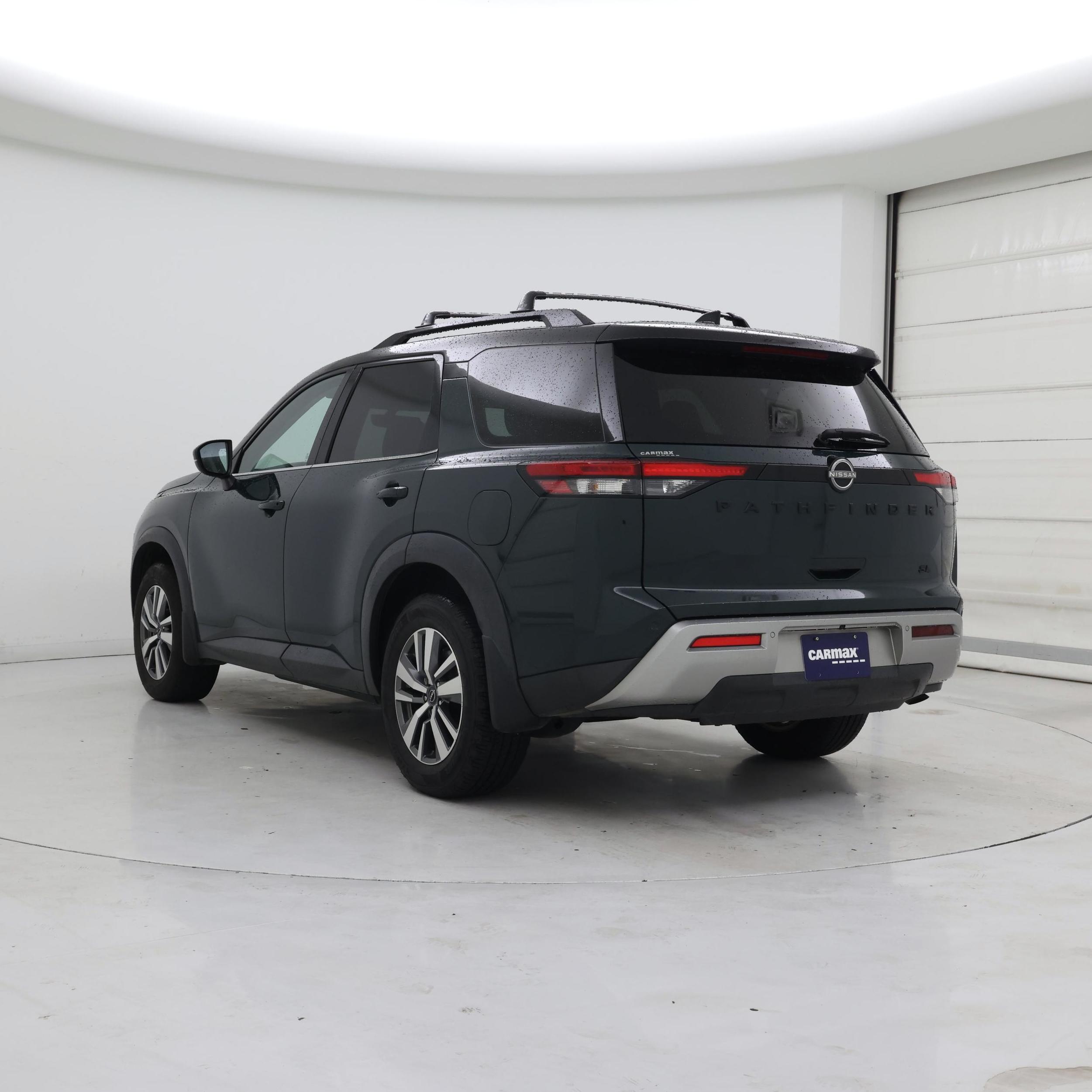 Thumbnail: 2023 Nissan Pathfinder - 2