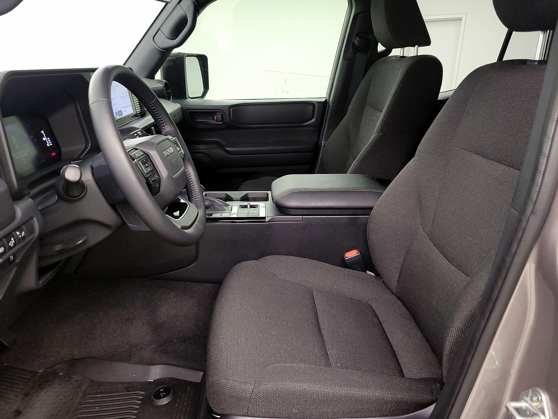 Thumbnail: 2025 Toyota Land Cruiser - 11