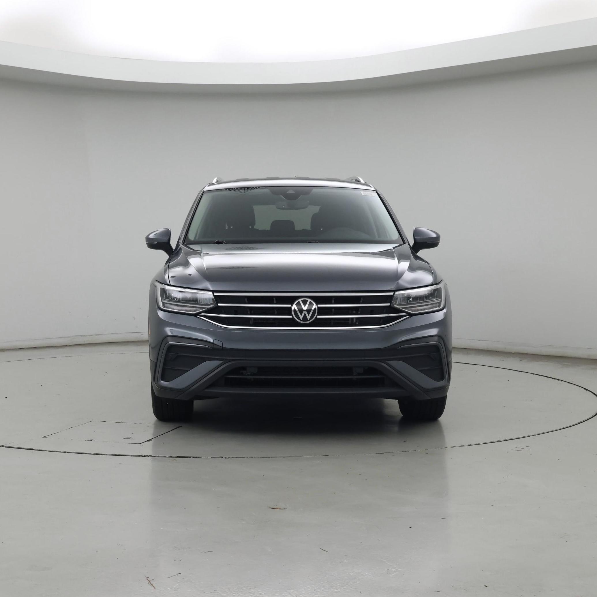 Thumbnail: 2022 Volkswagen Tiguan - 5