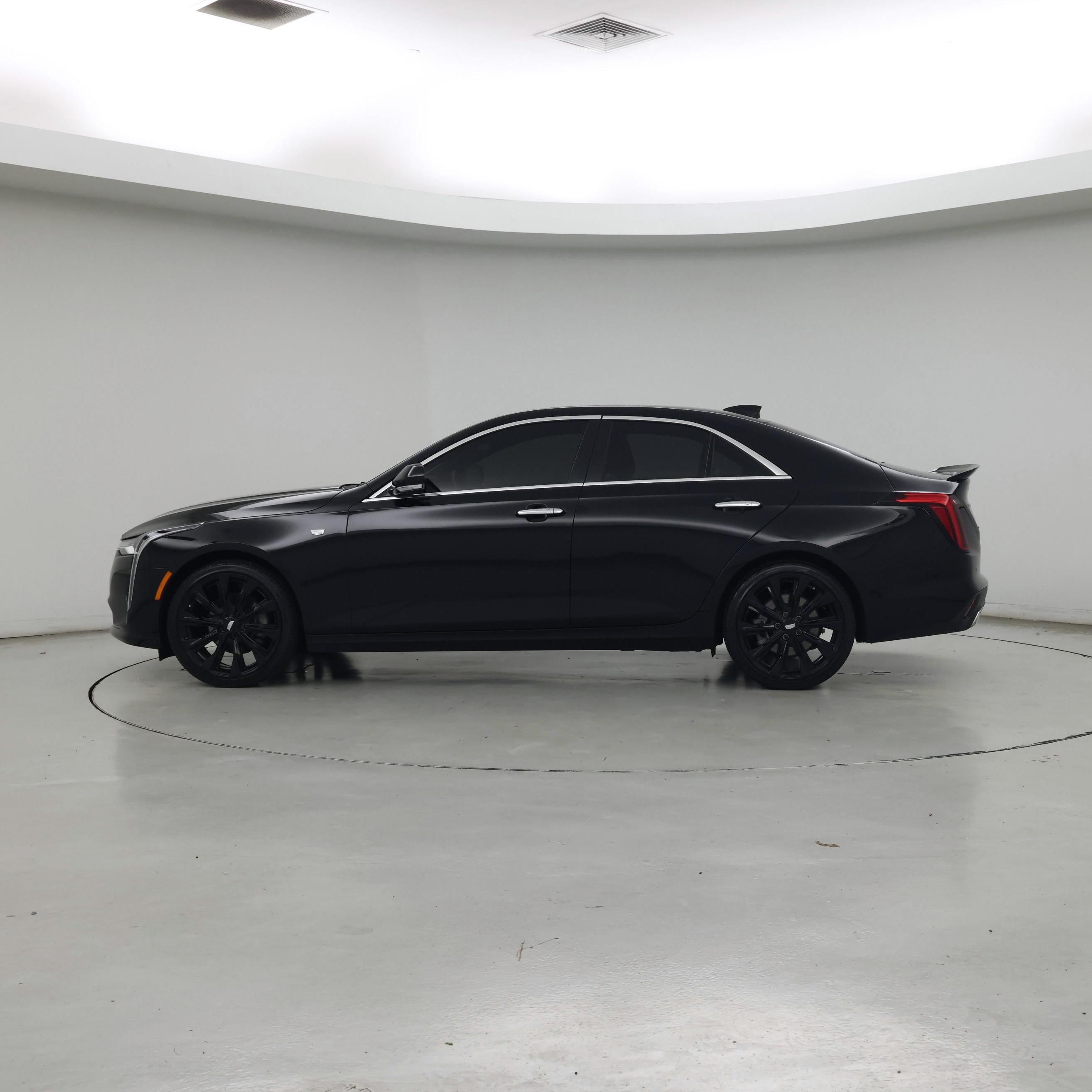 Thumbnail: 2023 Cadillac CT4 - 3