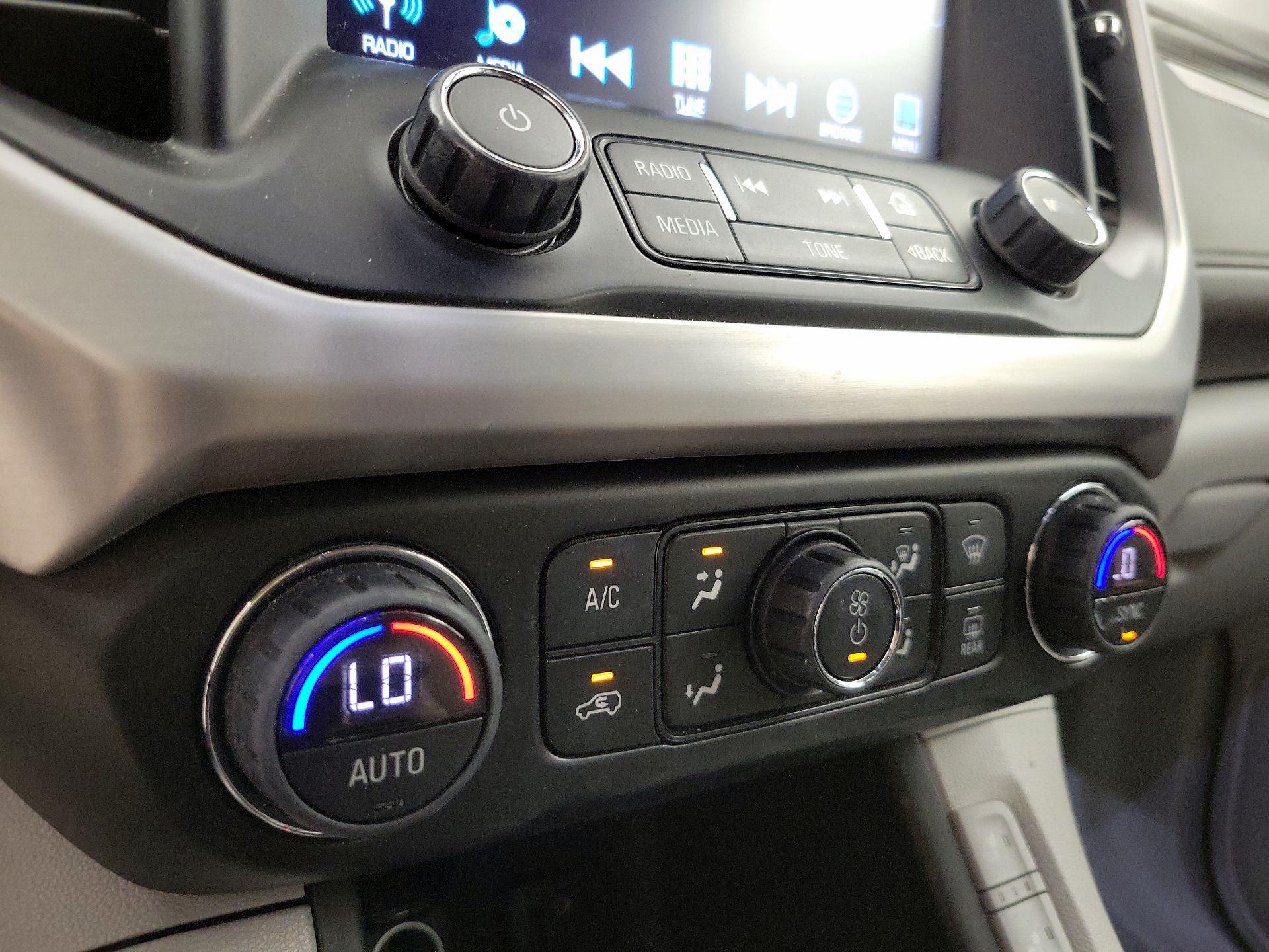 Thumbnail: 2019 GMC Acadia - 16