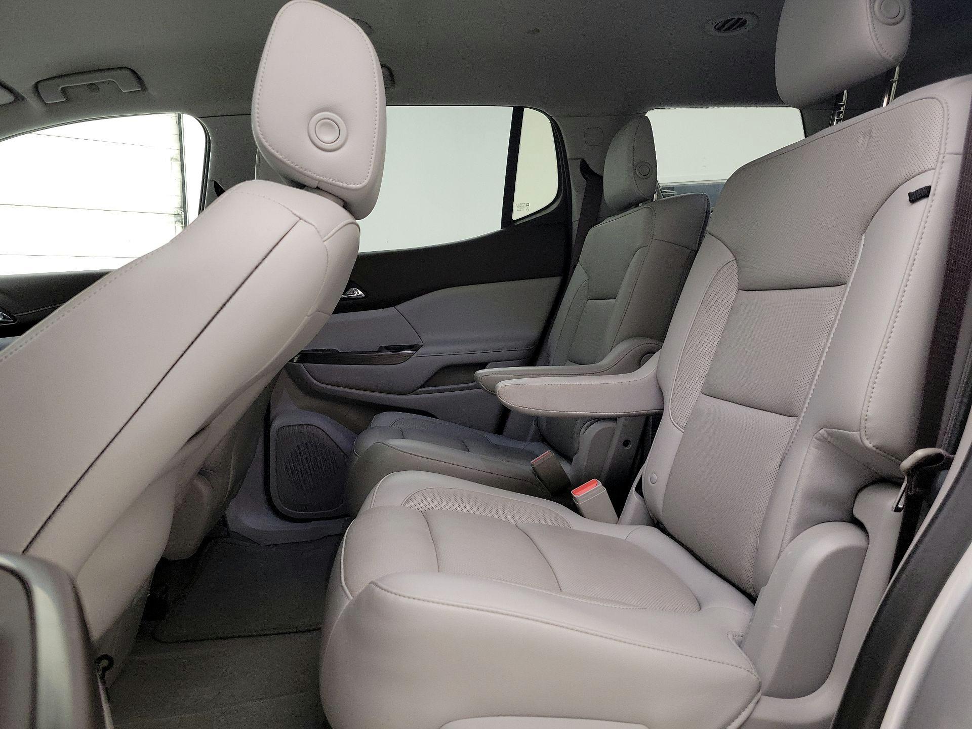 Thumbnail: 2019 GMC Acadia - 19