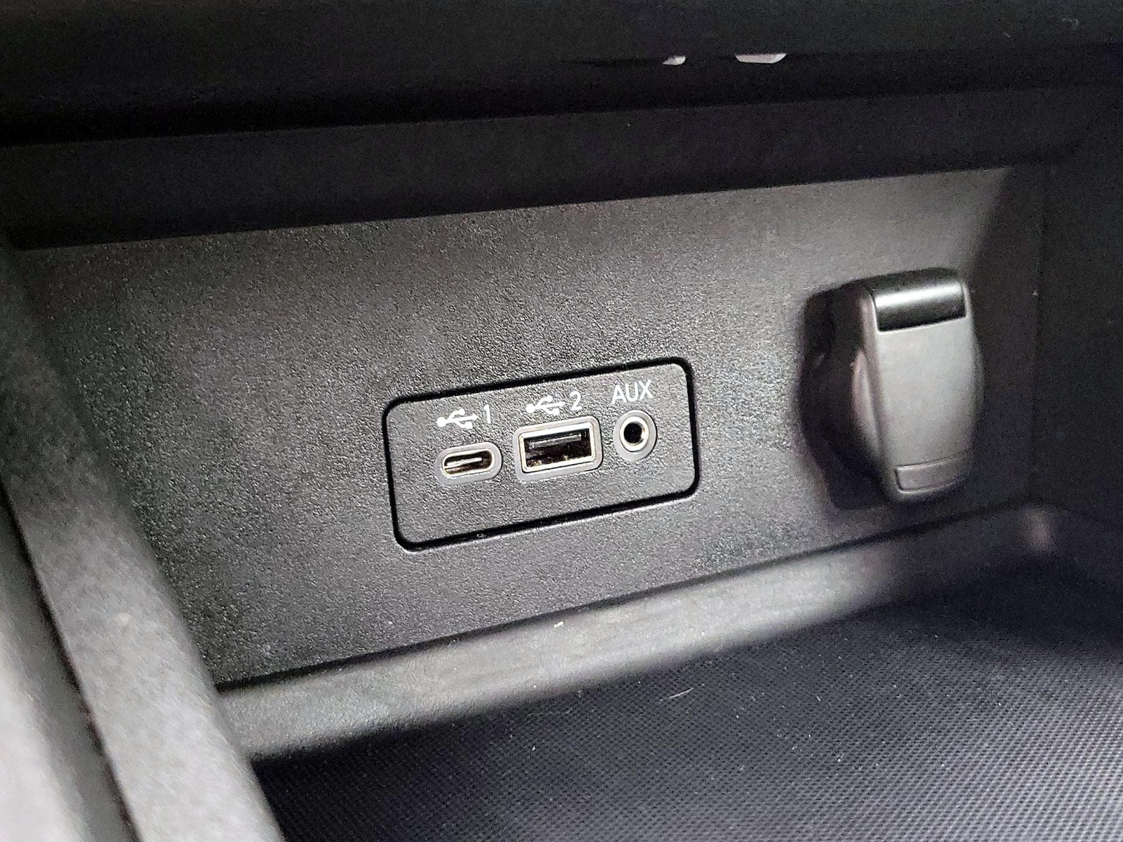 2022 Nissan Sentra SV - Photo 19