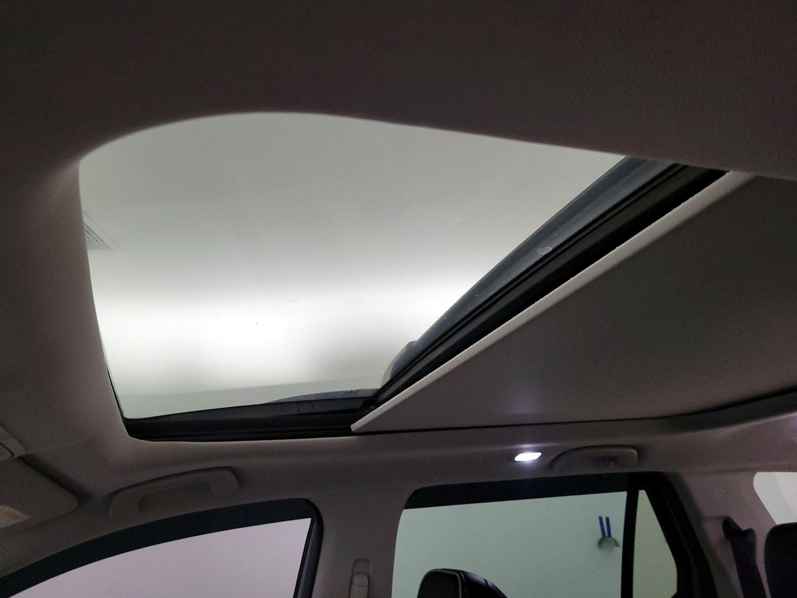 Panoramic Sunroof