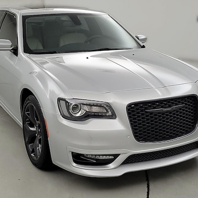 2023 Chrysler 300 Touring L
