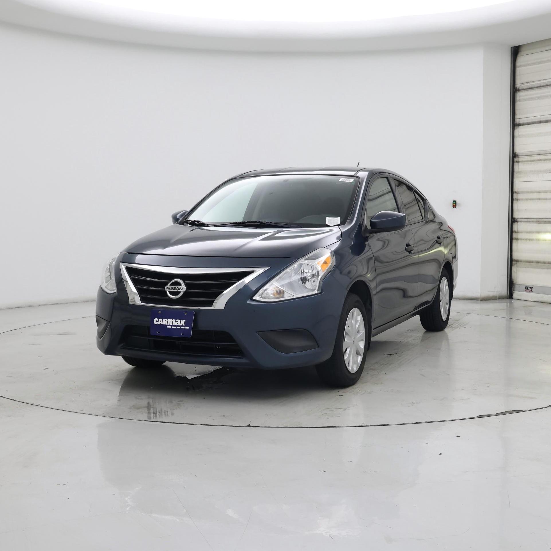Thumbnail: 2017 Nissan Versa - 4