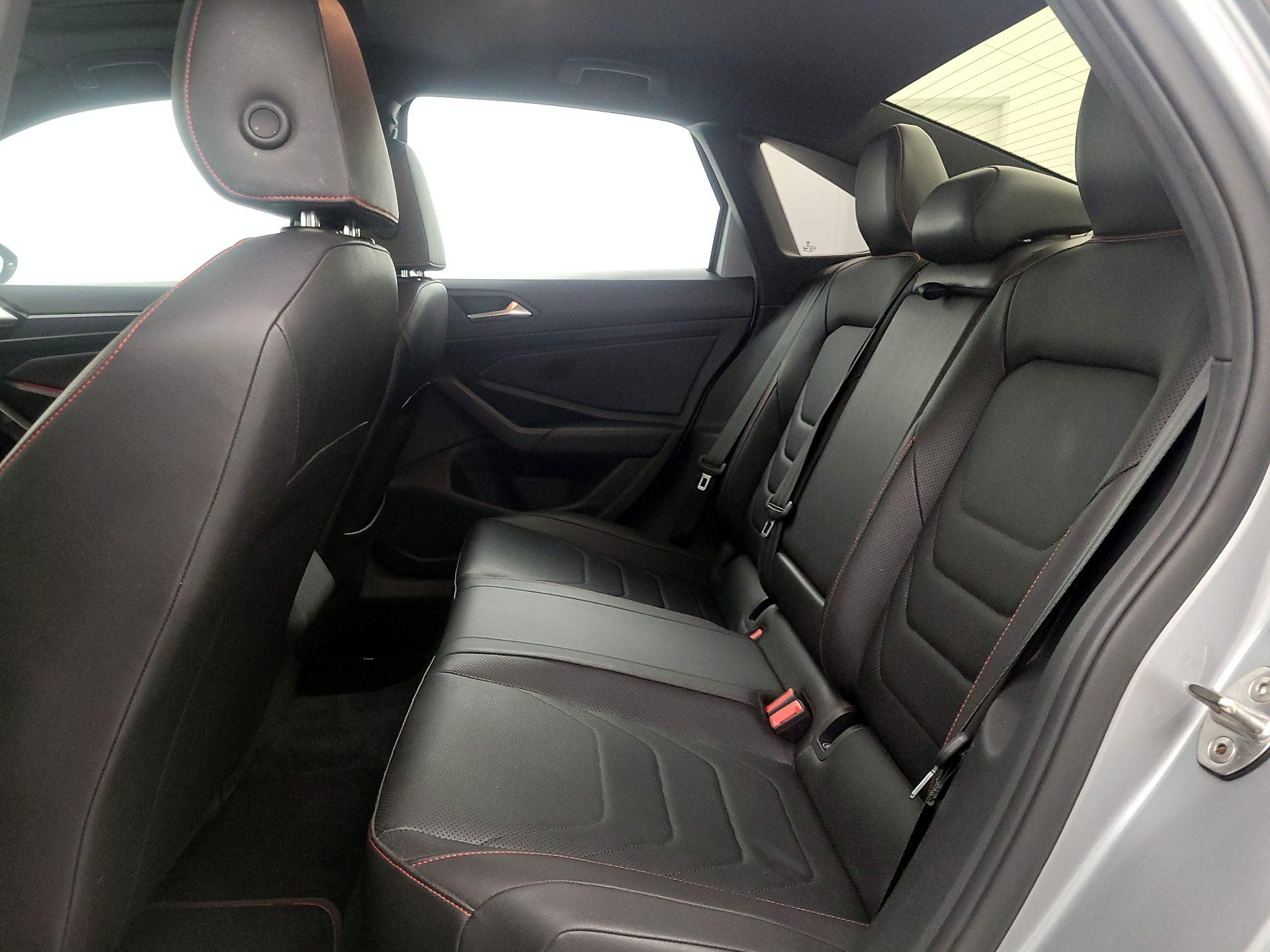 Thumbnail: 2019 Volkswagen Jetta - 20