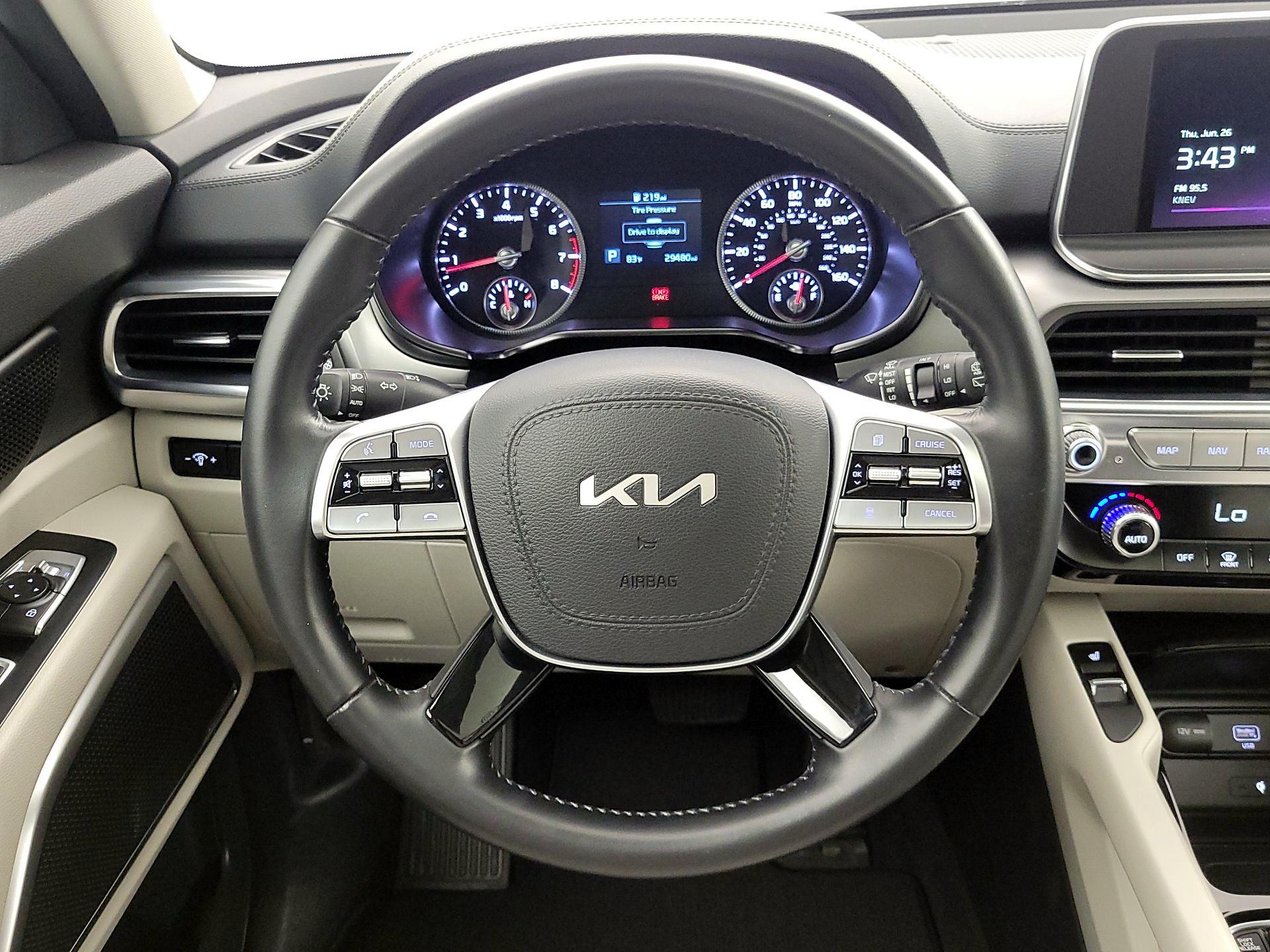 Thumbnail: 2022 Kia Telluride - 10