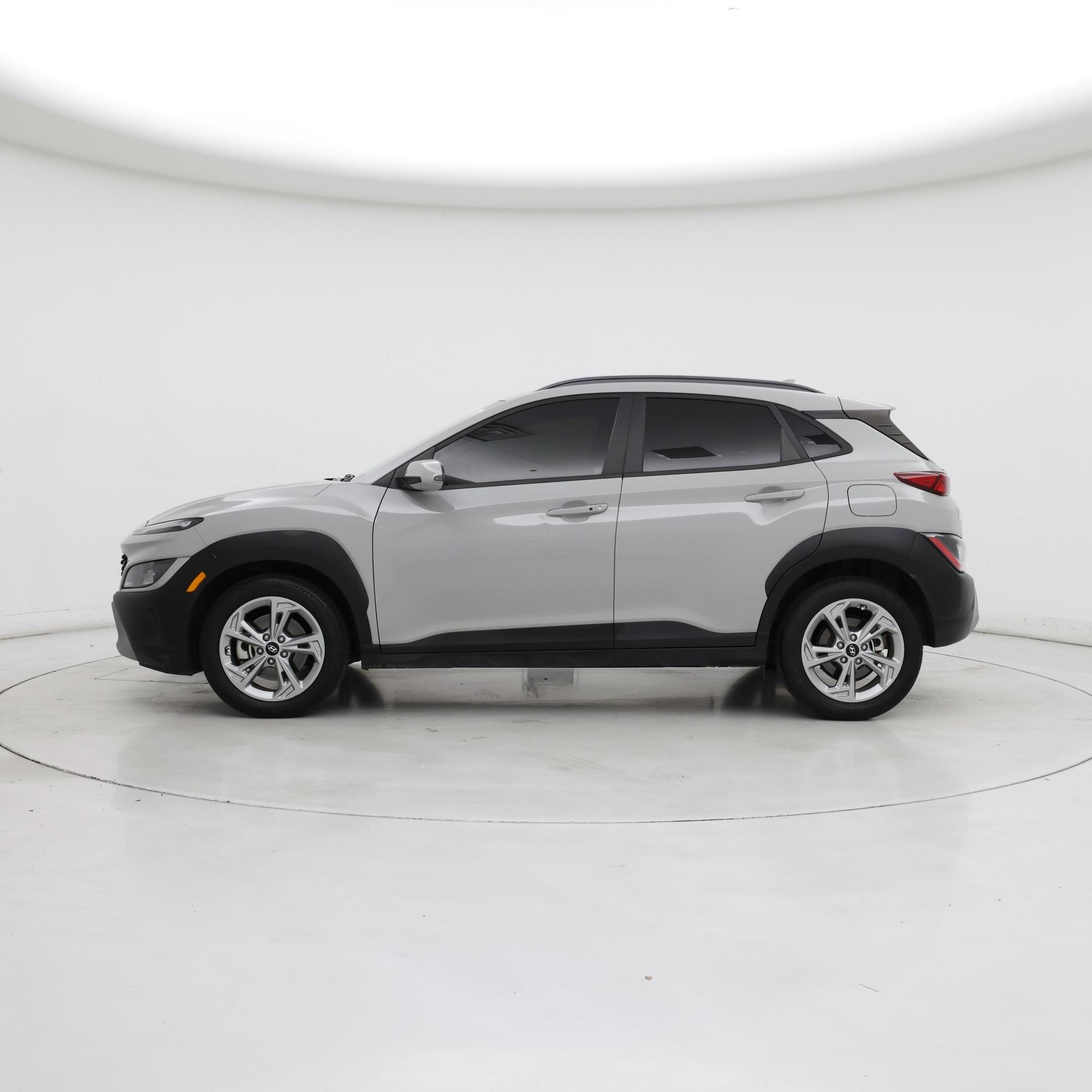 Thumbnail: 2022 Hyundai Kona - 3