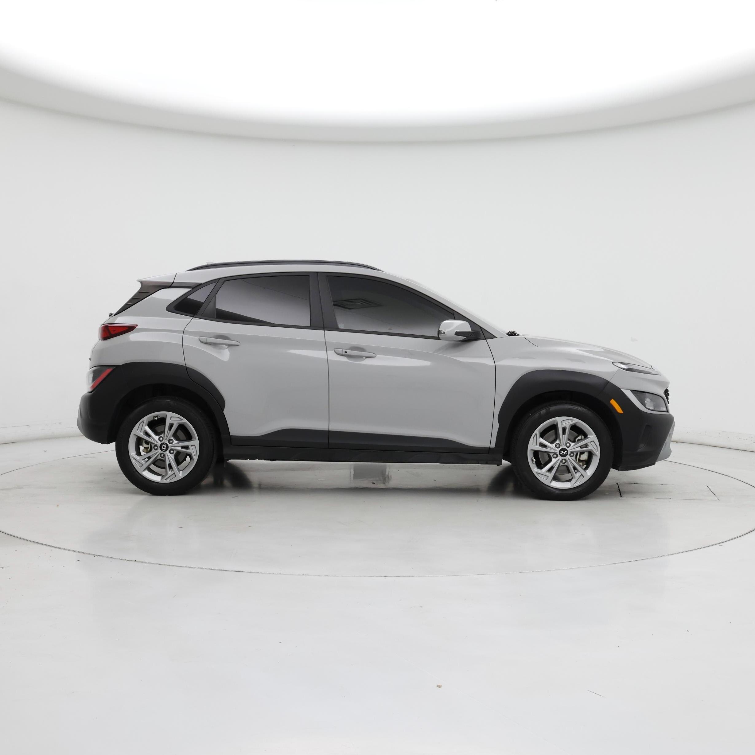 Thumbnail: 2022 Hyundai Kona - 7