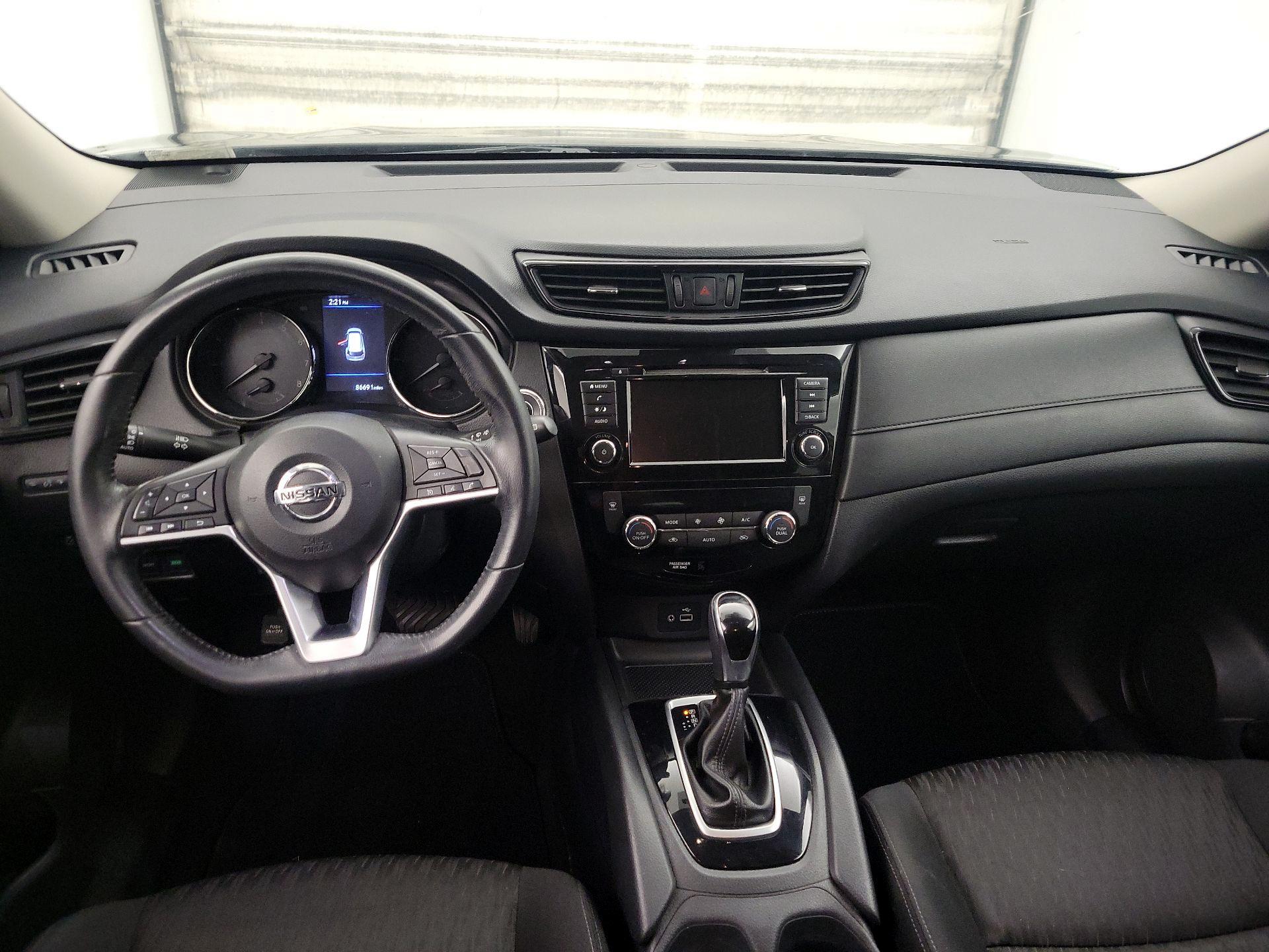 Thumbnail: 2019 Nissan Rogue - 9