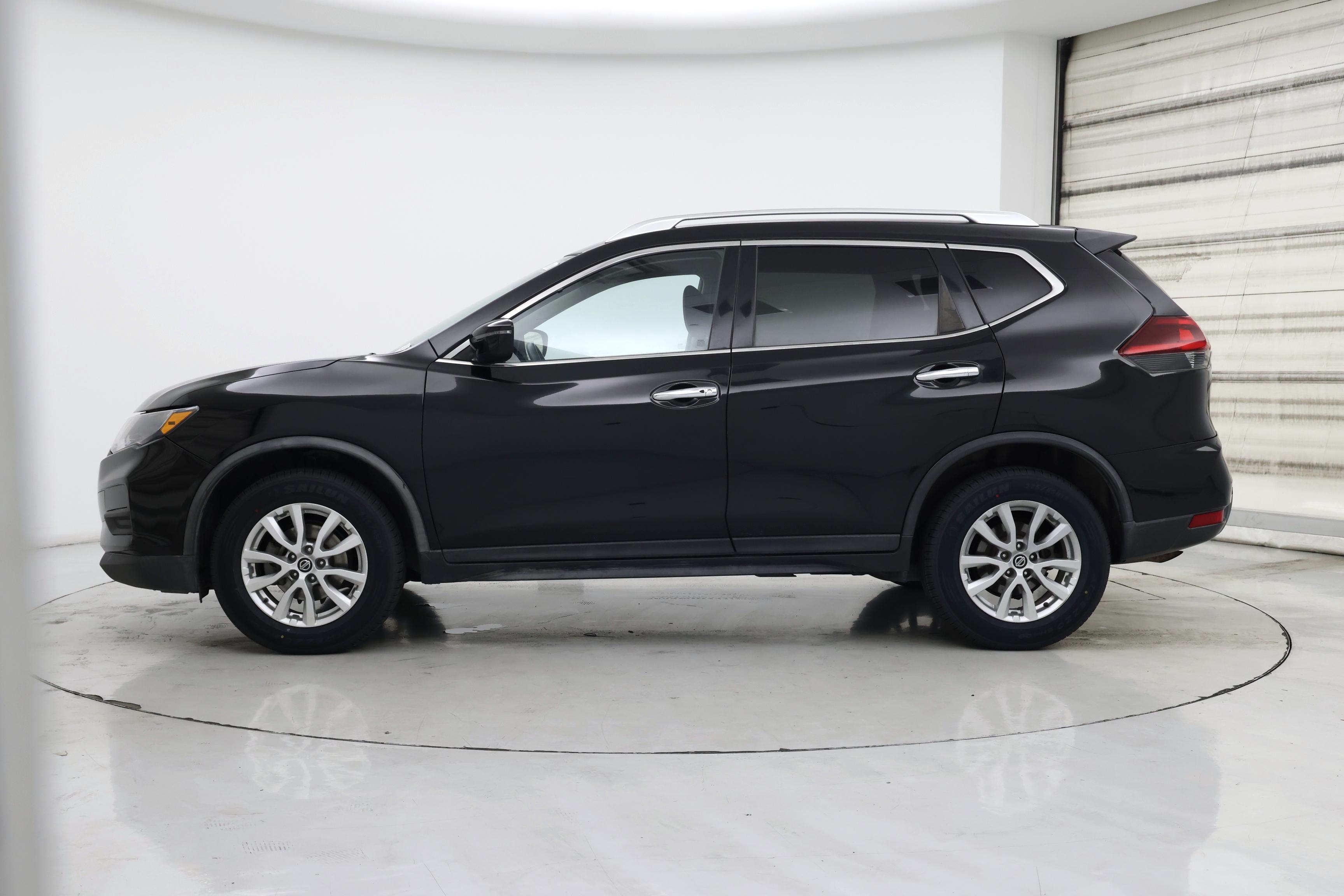Thumbnail: 2019 Nissan Rogue - 3