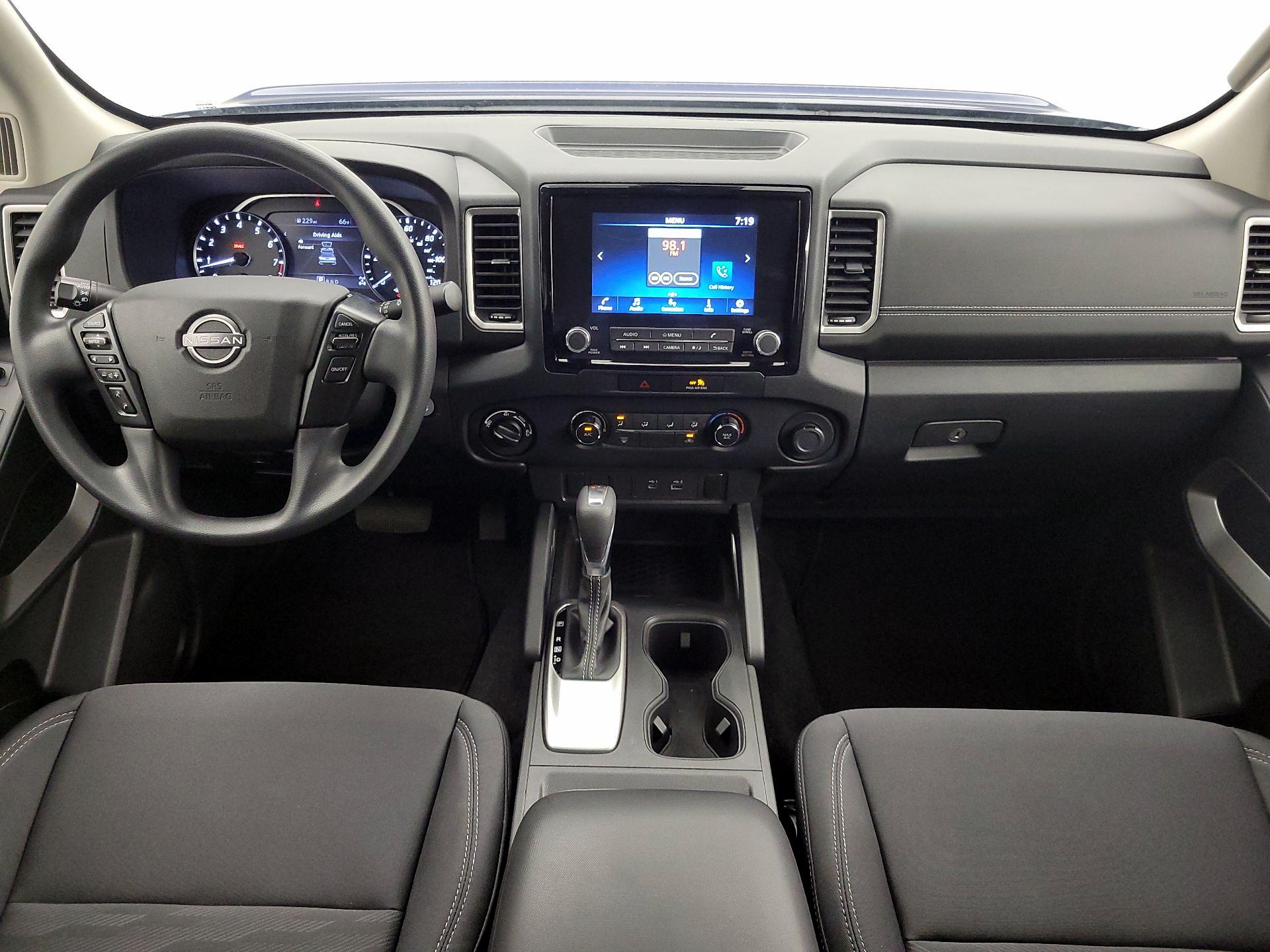 Thumbnail: 2022 Nissan Frontier - 9