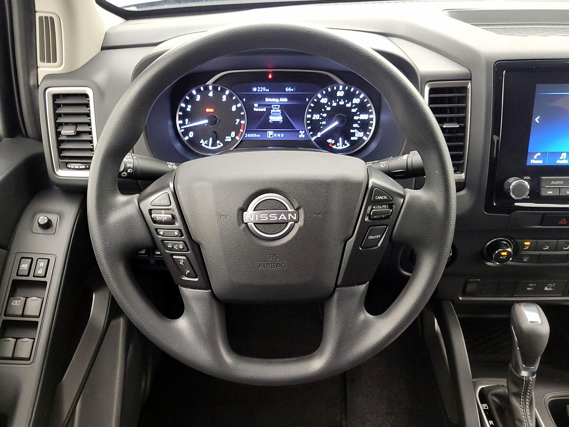 Thumbnail: 2022 Nissan Frontier - 10