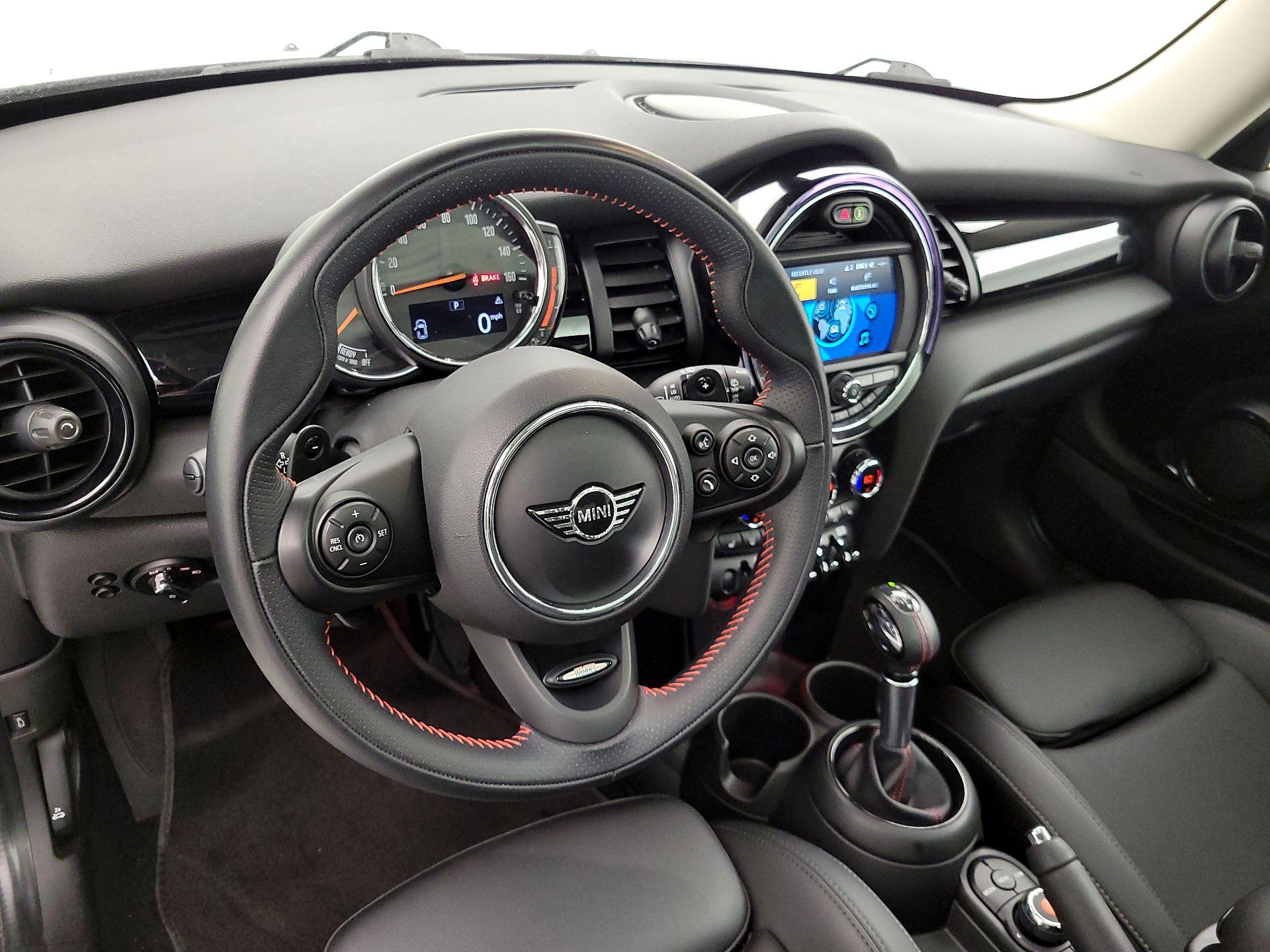Thumbnail: 2019 MINI Cooper Hardtop - 9