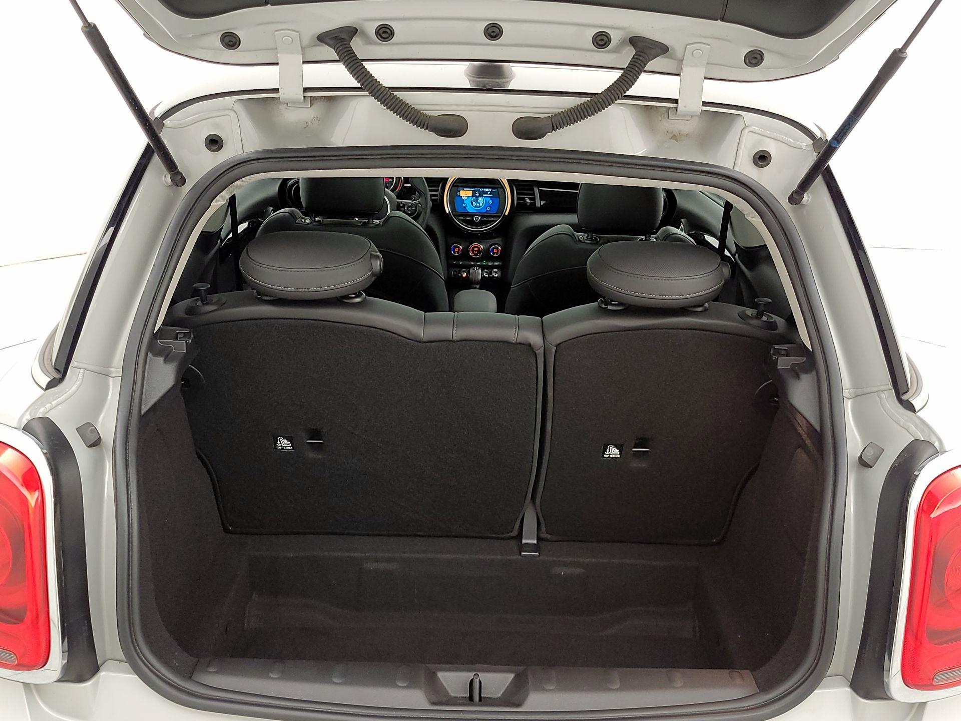 Thumbnail: 2019 MINI Cooper Hardtop - 19