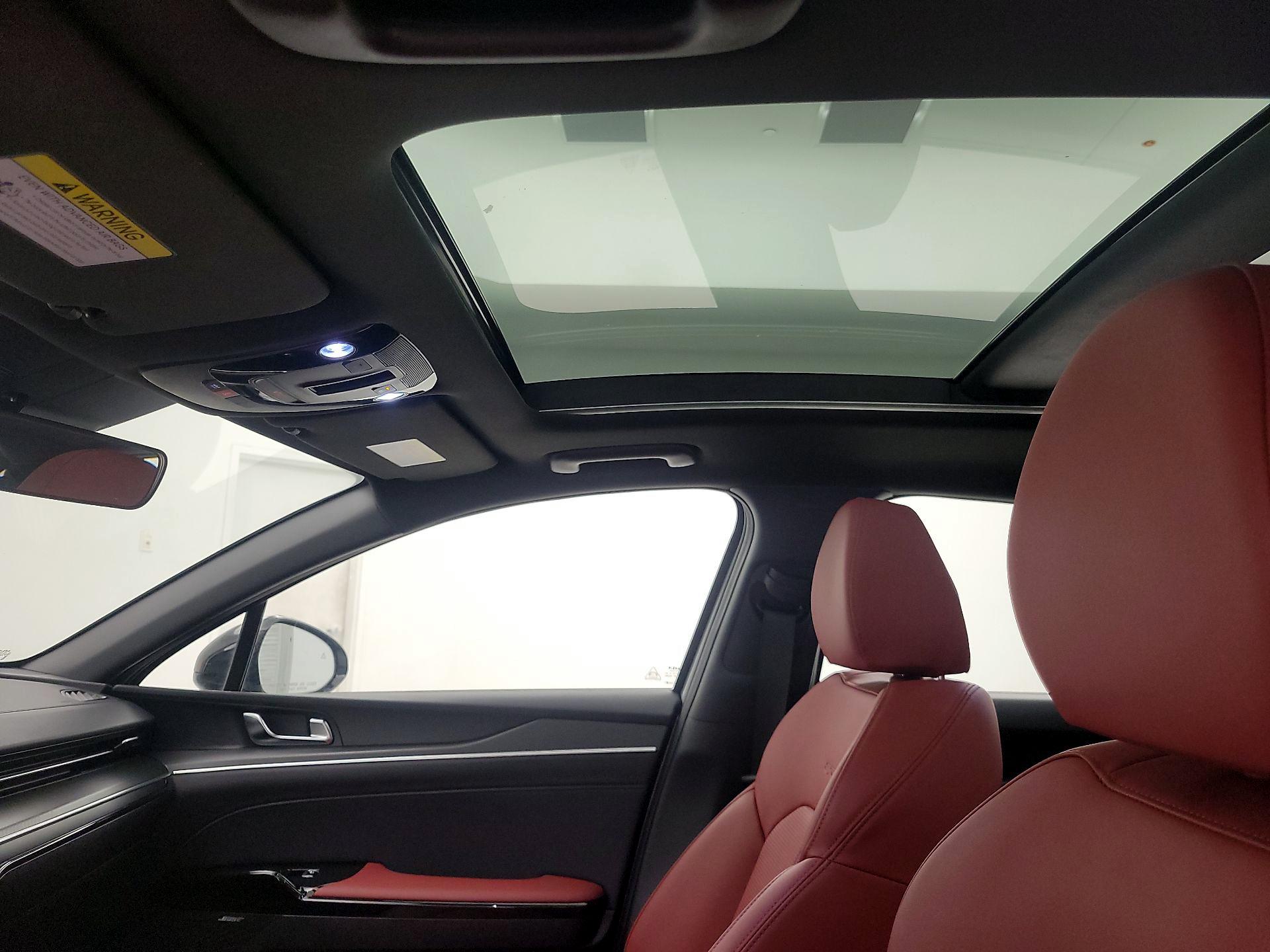 Thumbnail: 2025 Kia K5 - 19
