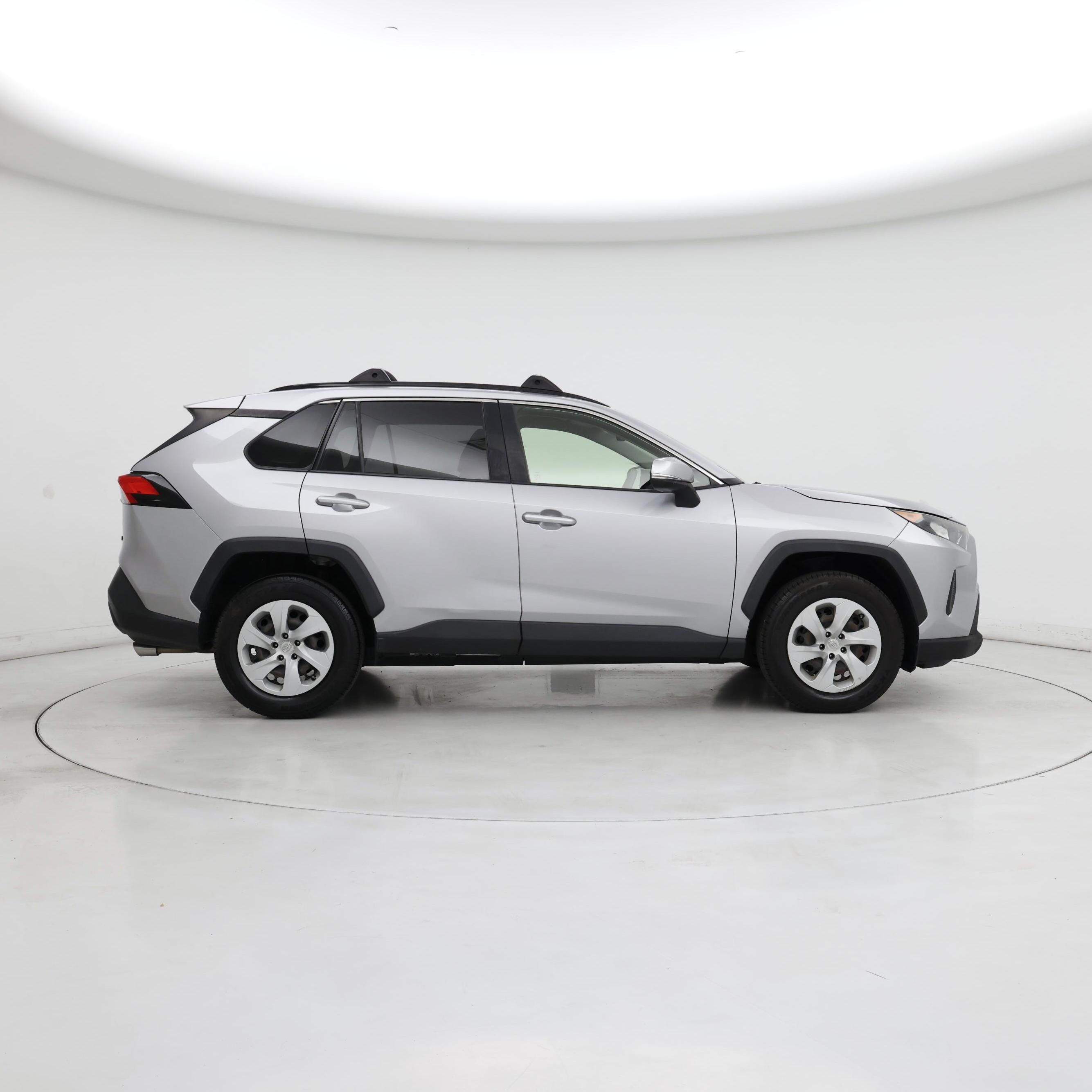 Thumbnail: 2019 Toyota RAV4 - 7