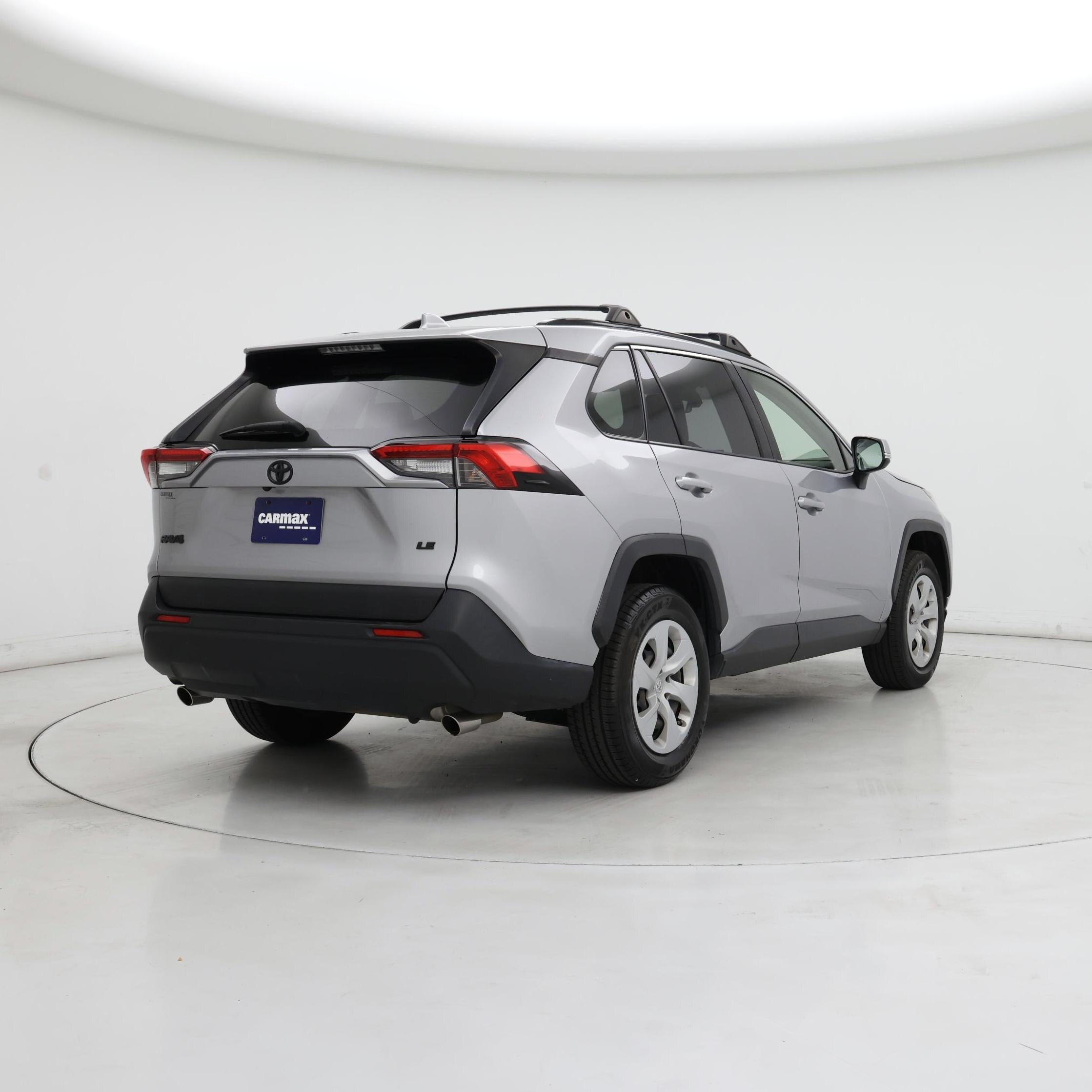 Thumbnail: 2019 Toyota RAV4 - 8
