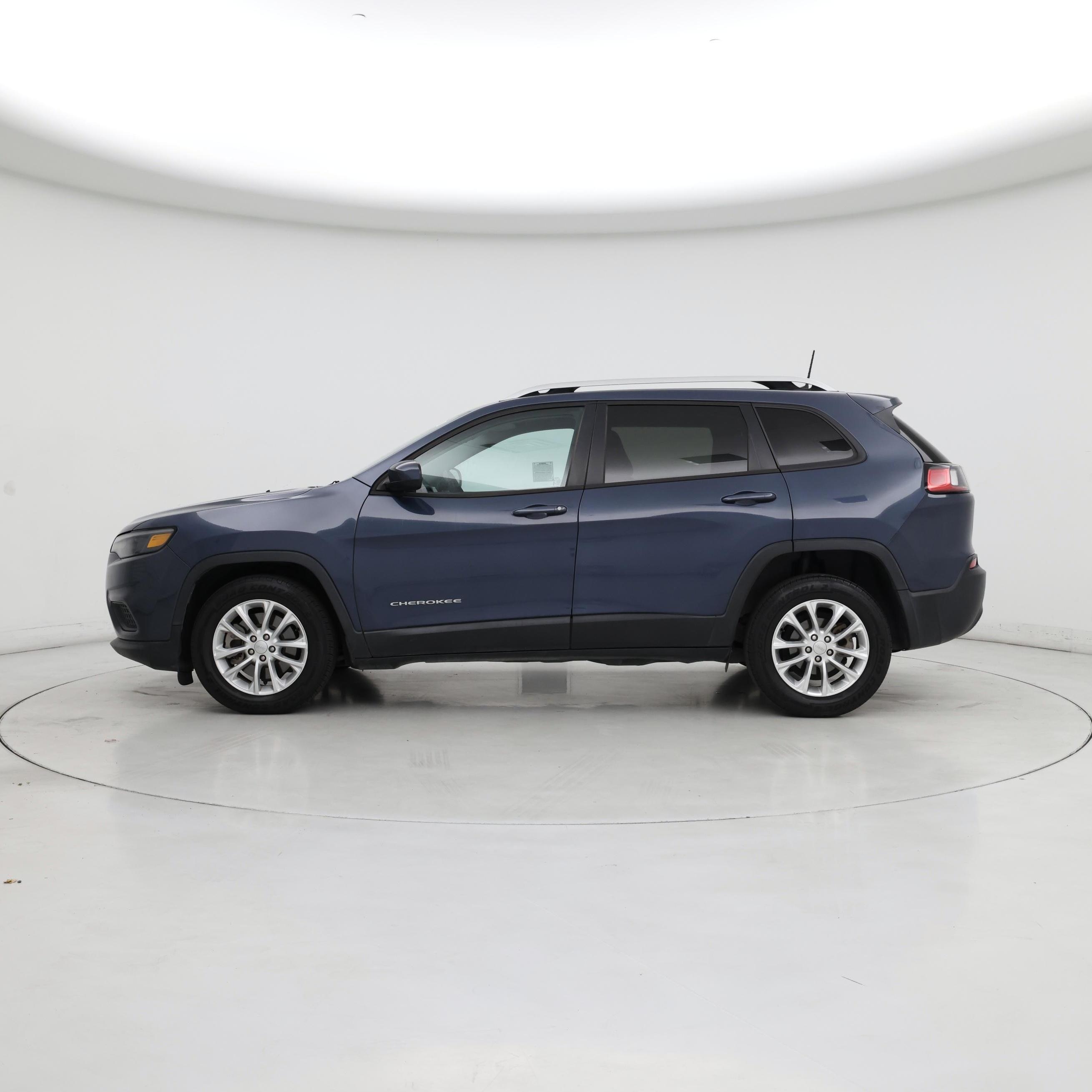 Thumbnail: 2020 Jeep Cherokee - 3