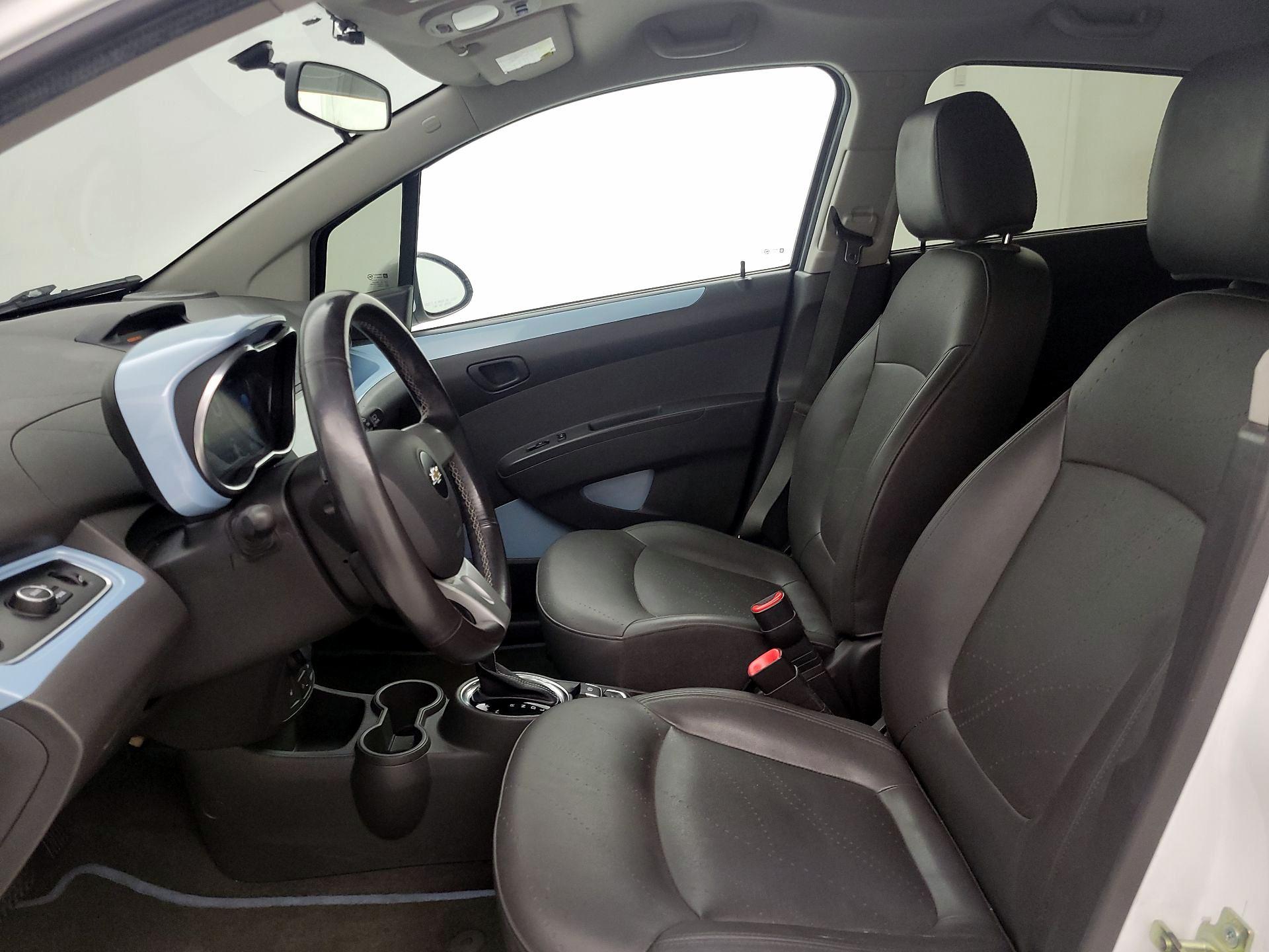 Thumbnail: 2014 Chevrolet Spark - 11