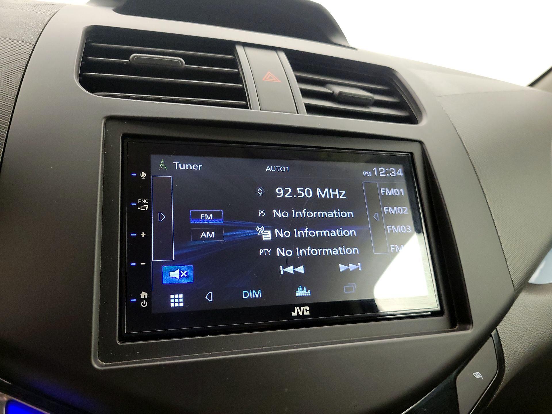 Thumbnail: 2014 Chevrolet Spark - 15