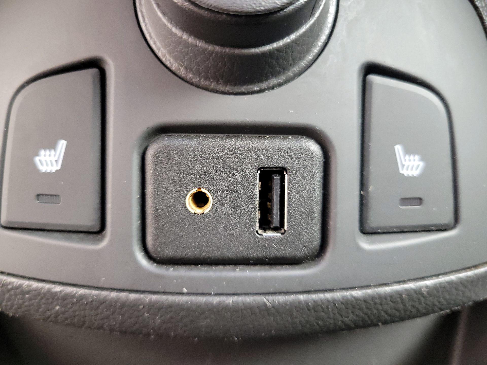 Thumbnail: 2014 Chevrolet Spark - 18