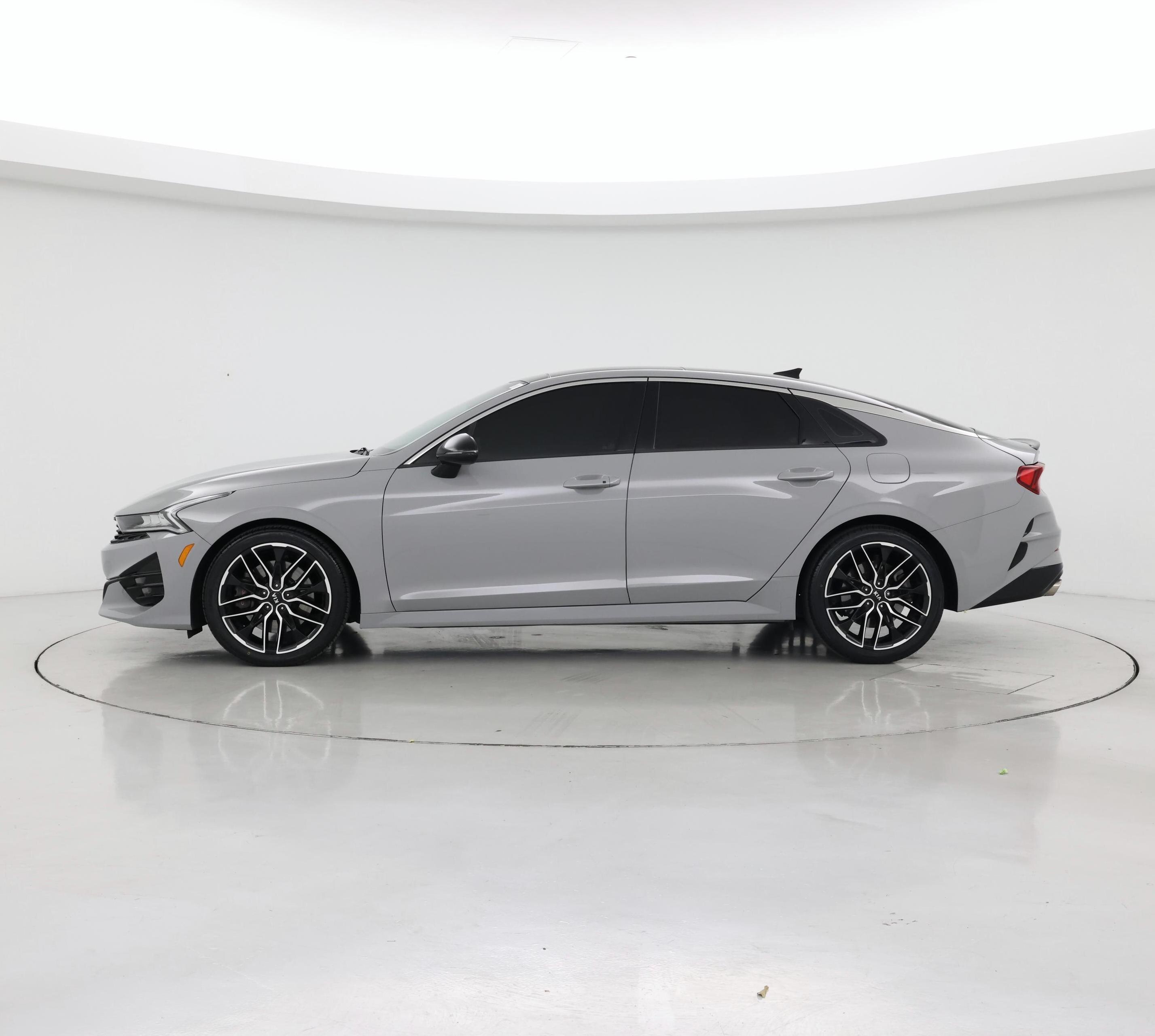 Thumbnail: 2021 Kia K5 - 3
