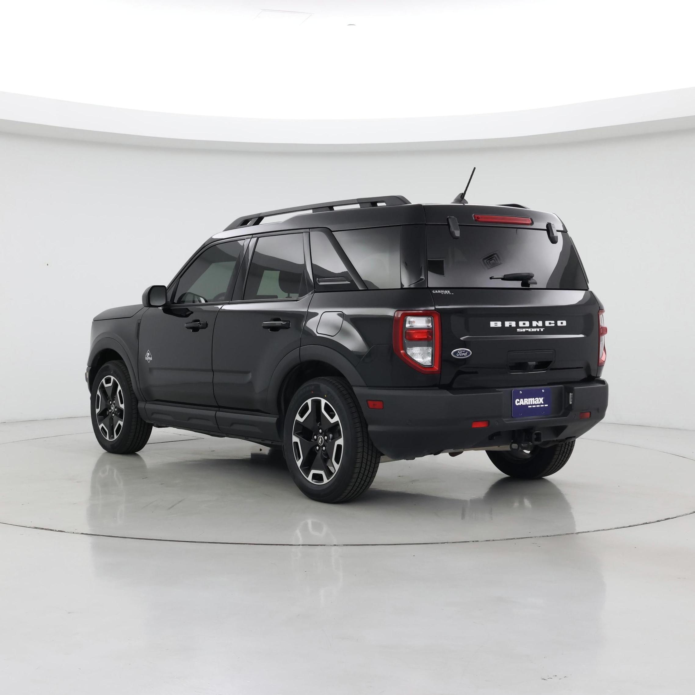 Thumbnail: 2023 Ford Bronco Sport - 2