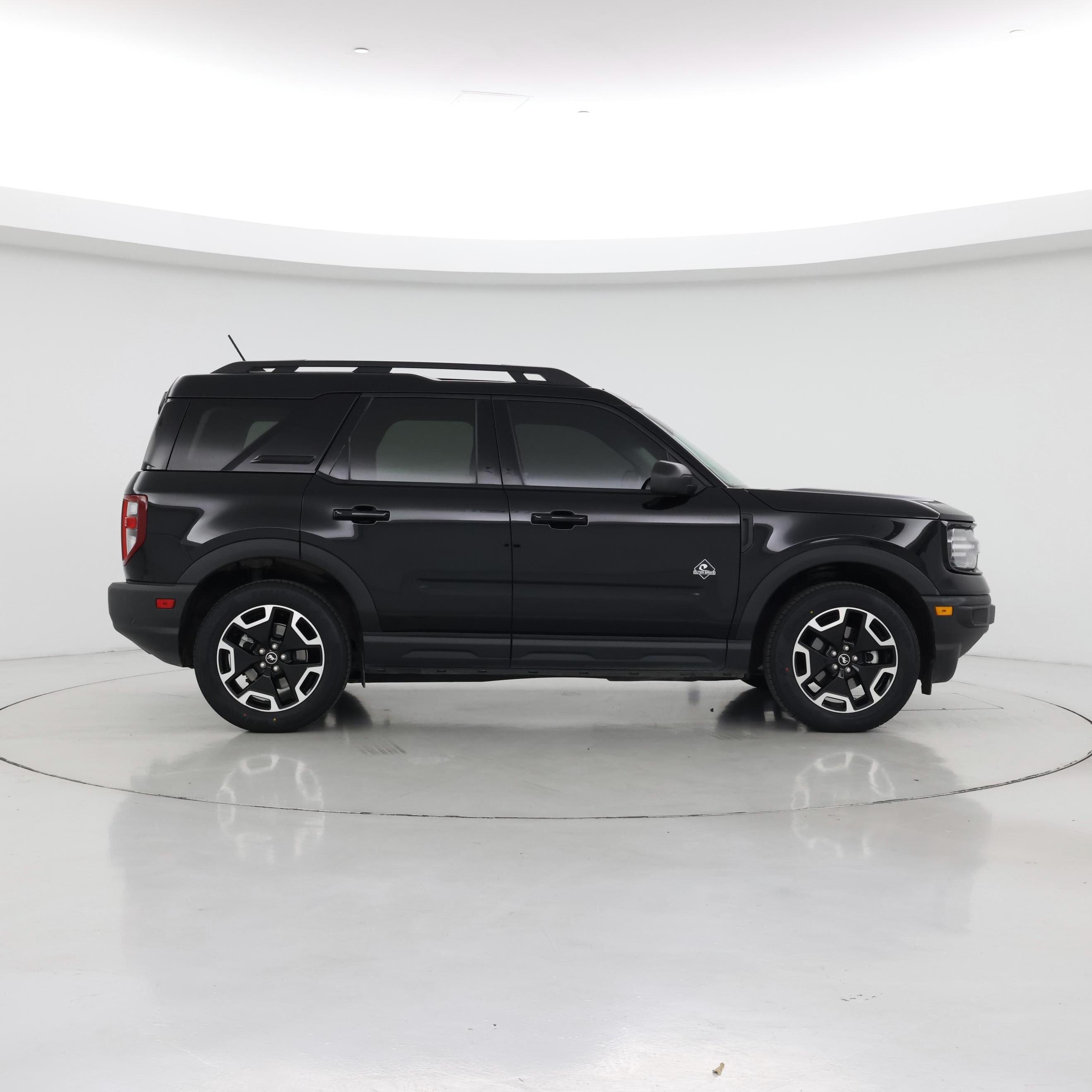 Thumbnail: 2023 Ford Bronco Sport - 7