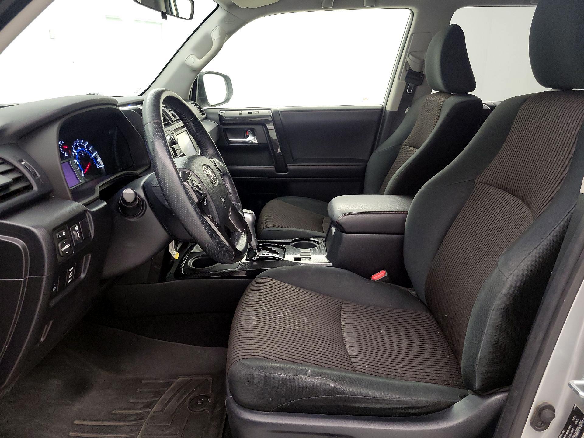 Thumbnail: 2019 Toyota 4Runner - 11