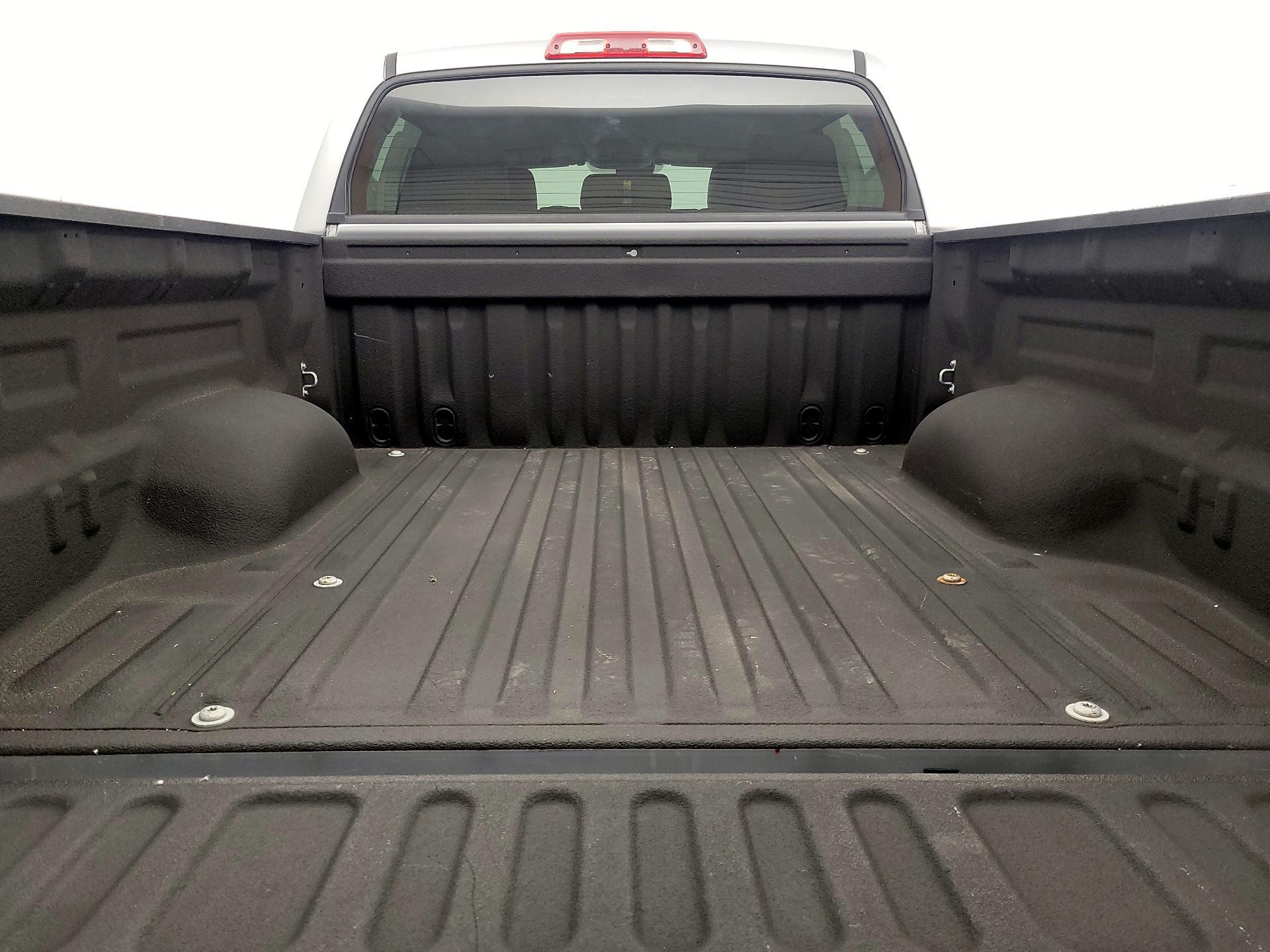 Thumbnail: 2019 Toyota Tundra - 19