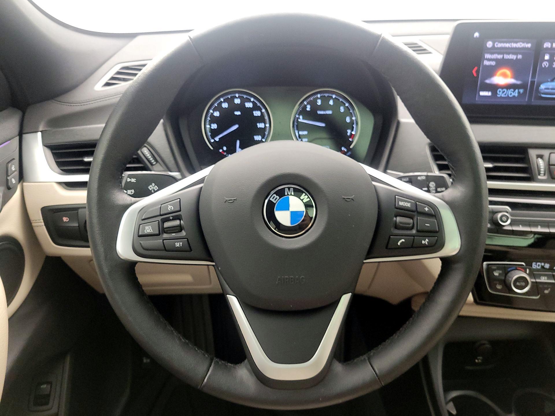 Thumbnail: 2022 BMW X2 - 10