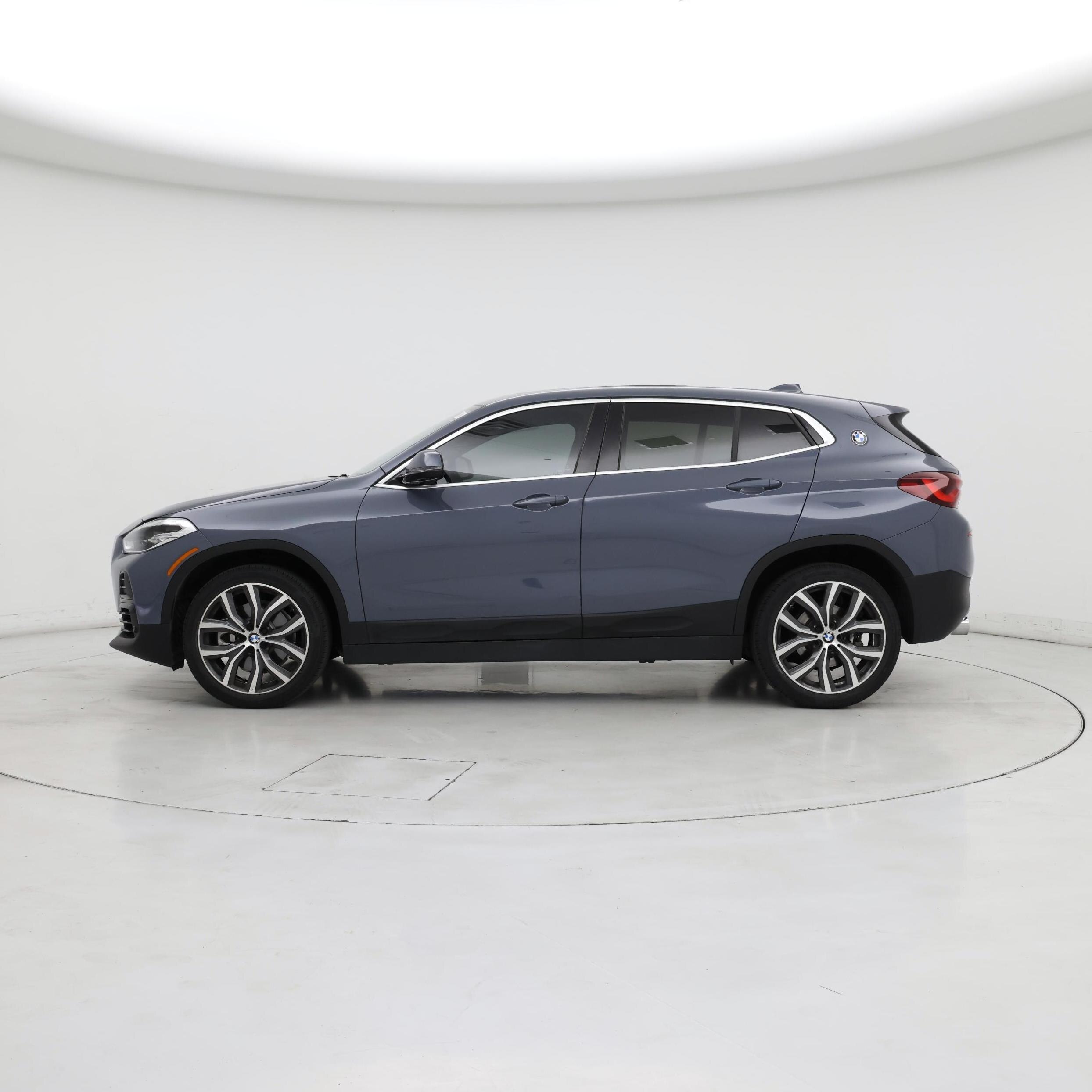 Thumbnail: 2022 BMW X2 - 3