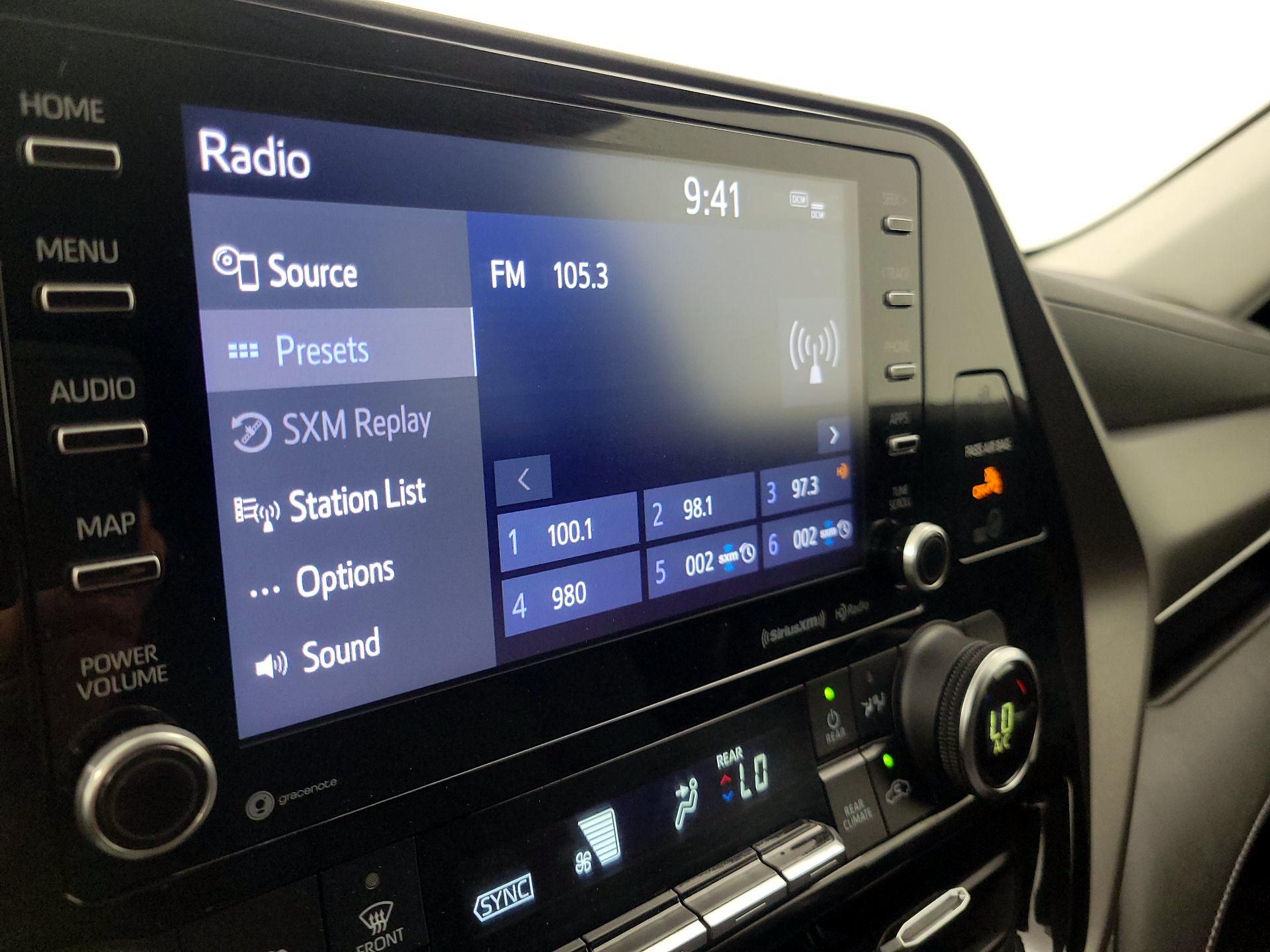 Thumbnail: 2021 Toyota Highlander - 15
