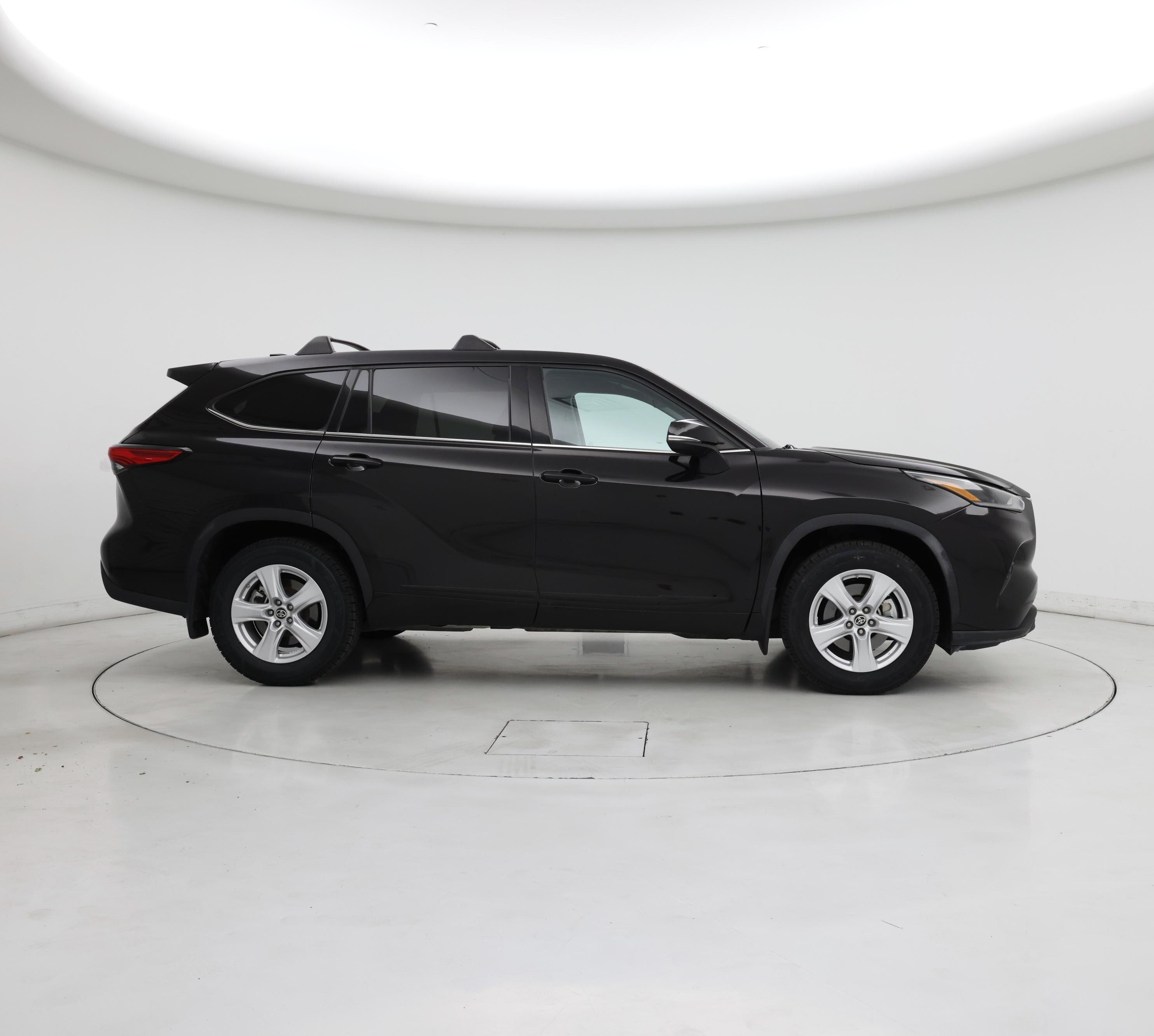 Thumbnail: 2021 Toyota Highlander - 7